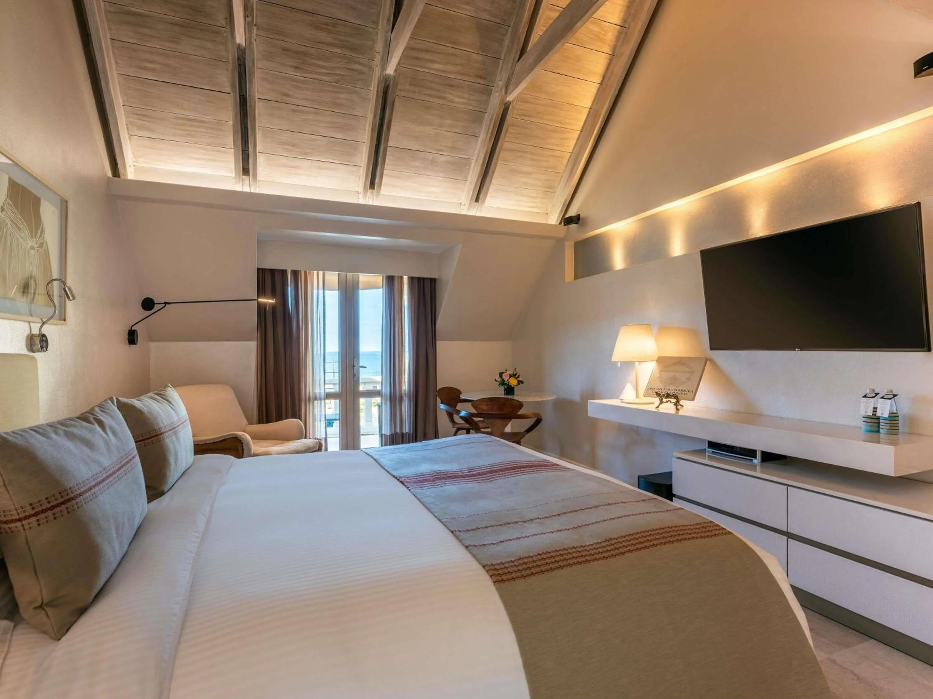 Bedroom, Bed in Sofitel Legend Santa Clara Cartagena