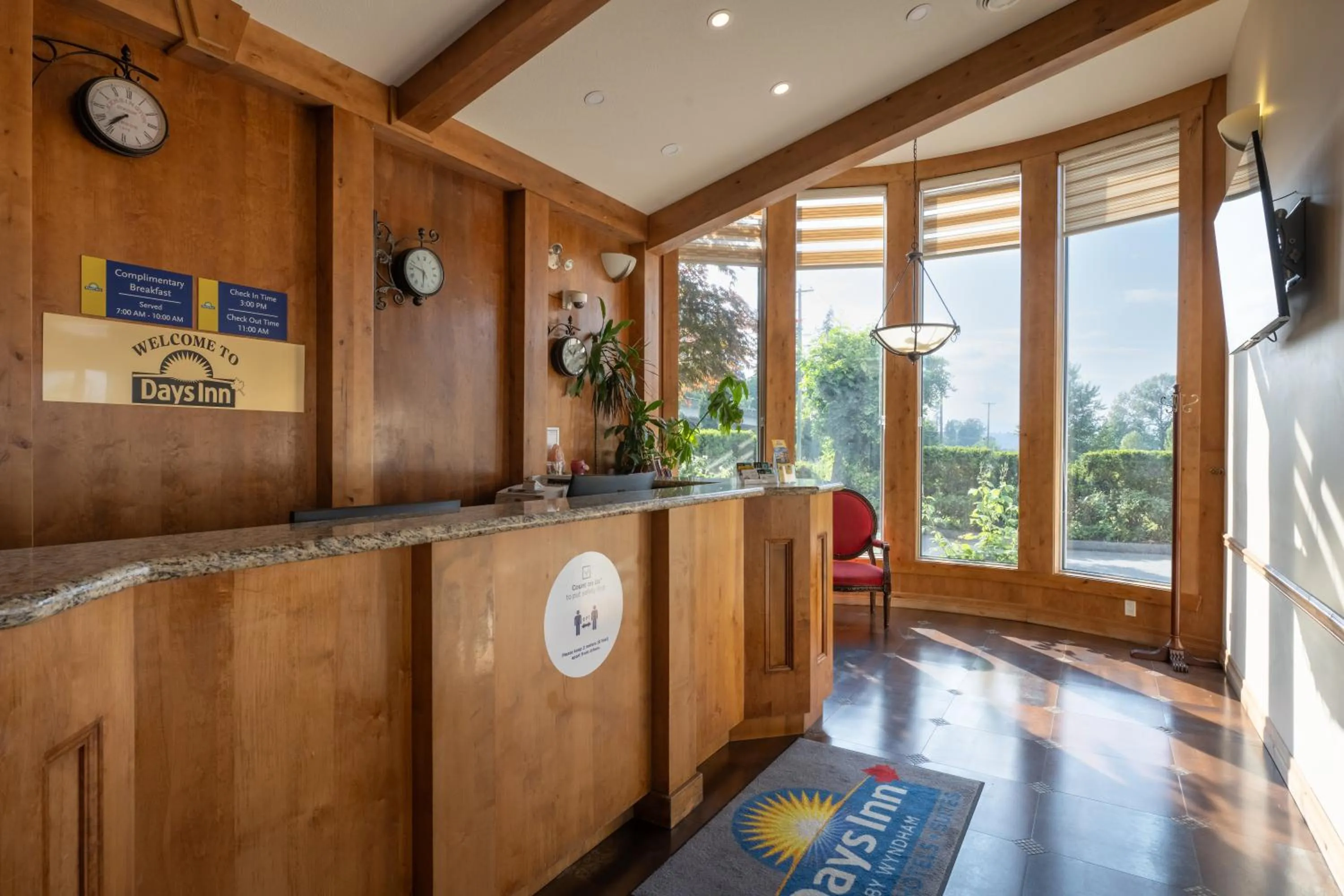 Lobby or reception in Days Inn by Wyndham Surrey