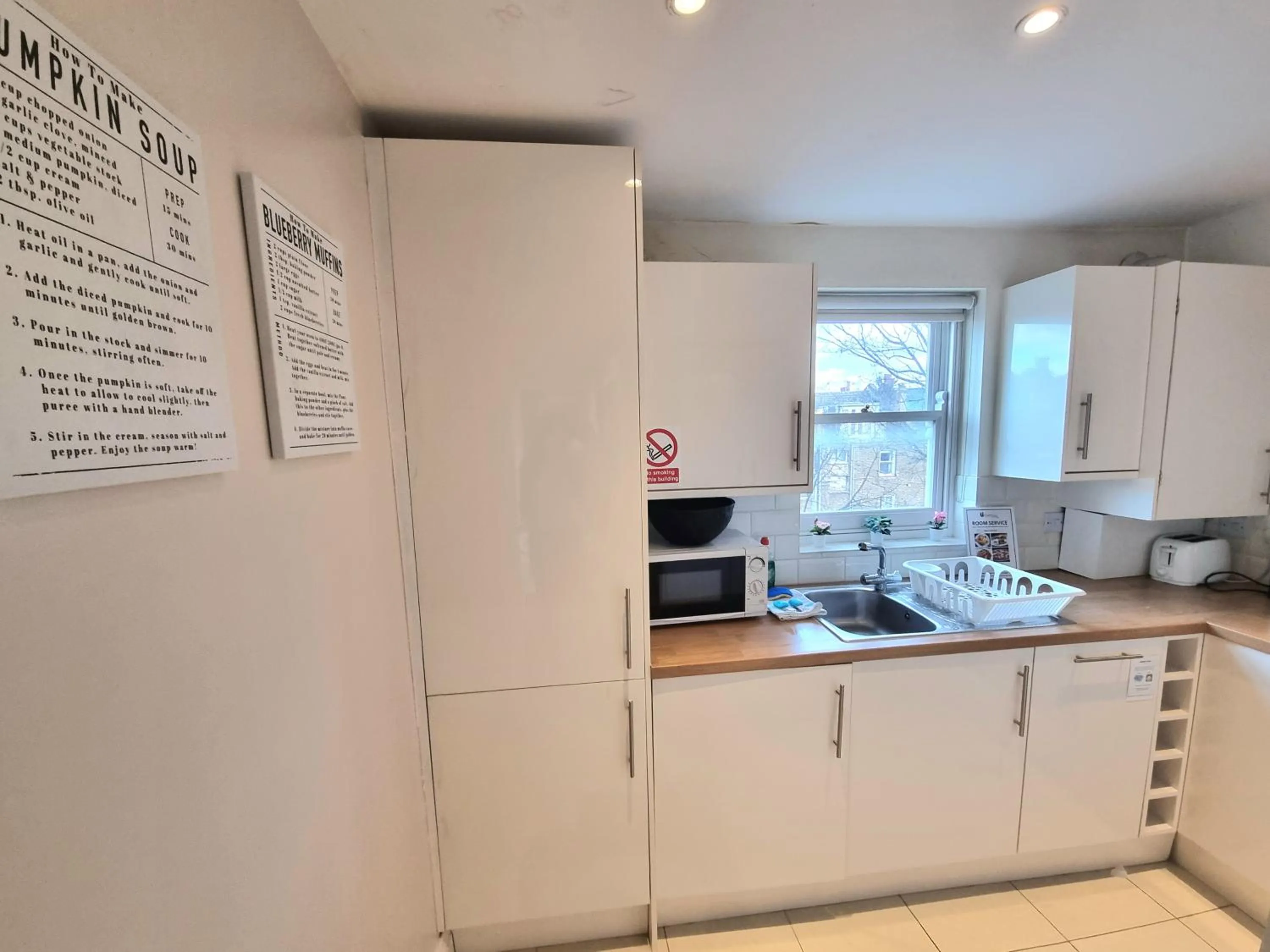 Oxford Gardens Apartments