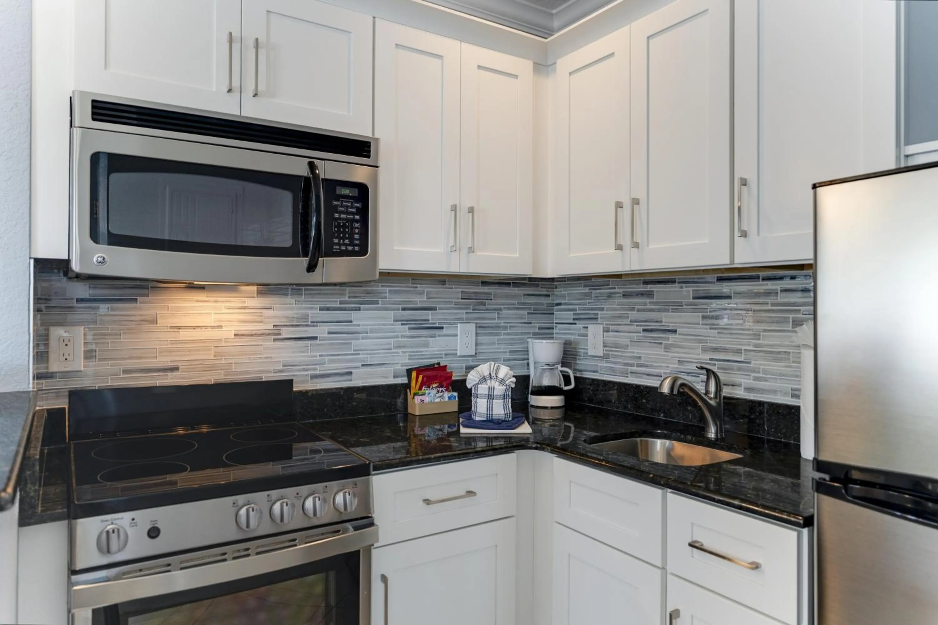 Kitchen or kitchenette in Tropical Beach Resorts - Sarasota