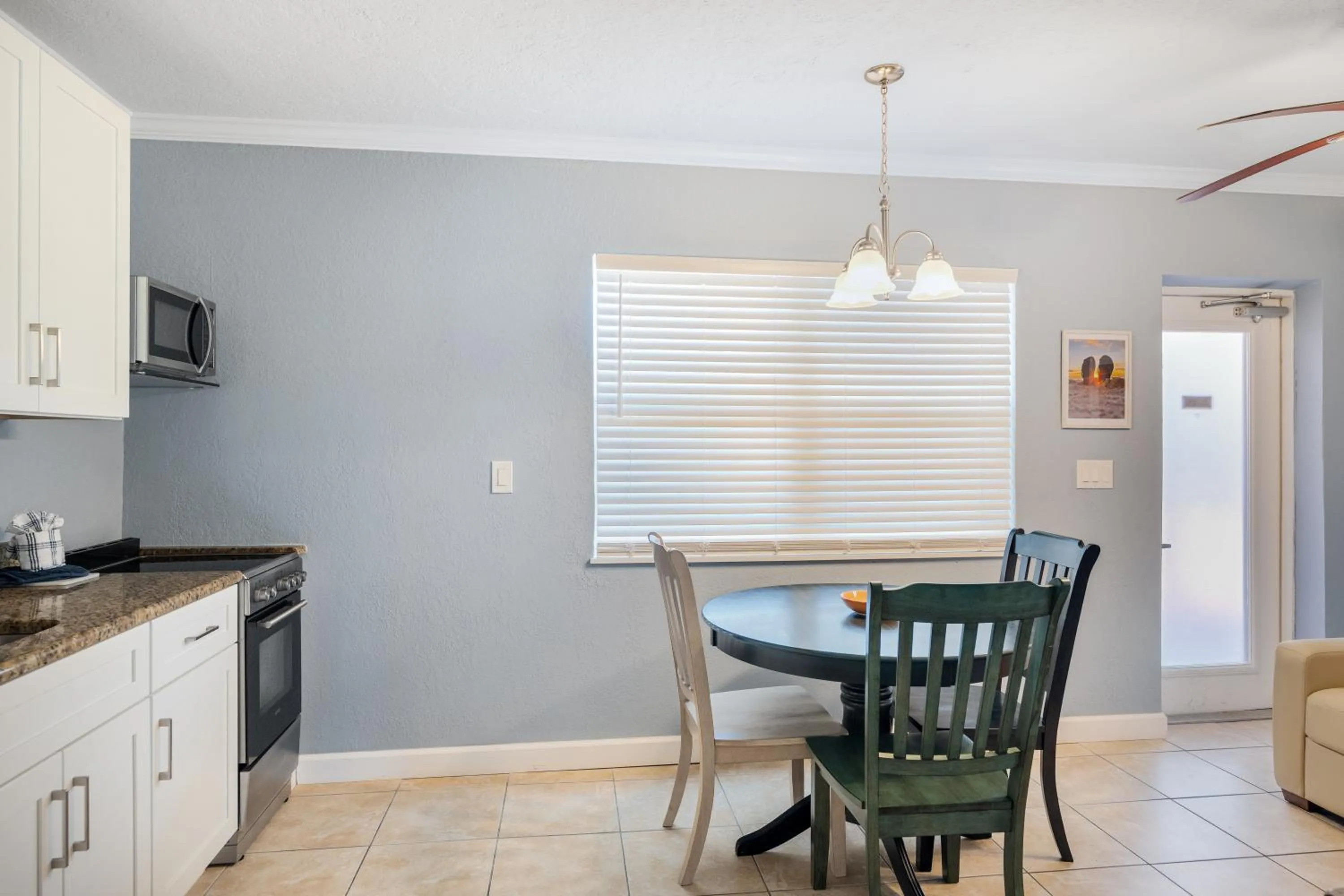 Kitchen or kitchenette in Tropical Beach Resorts - Sarasota