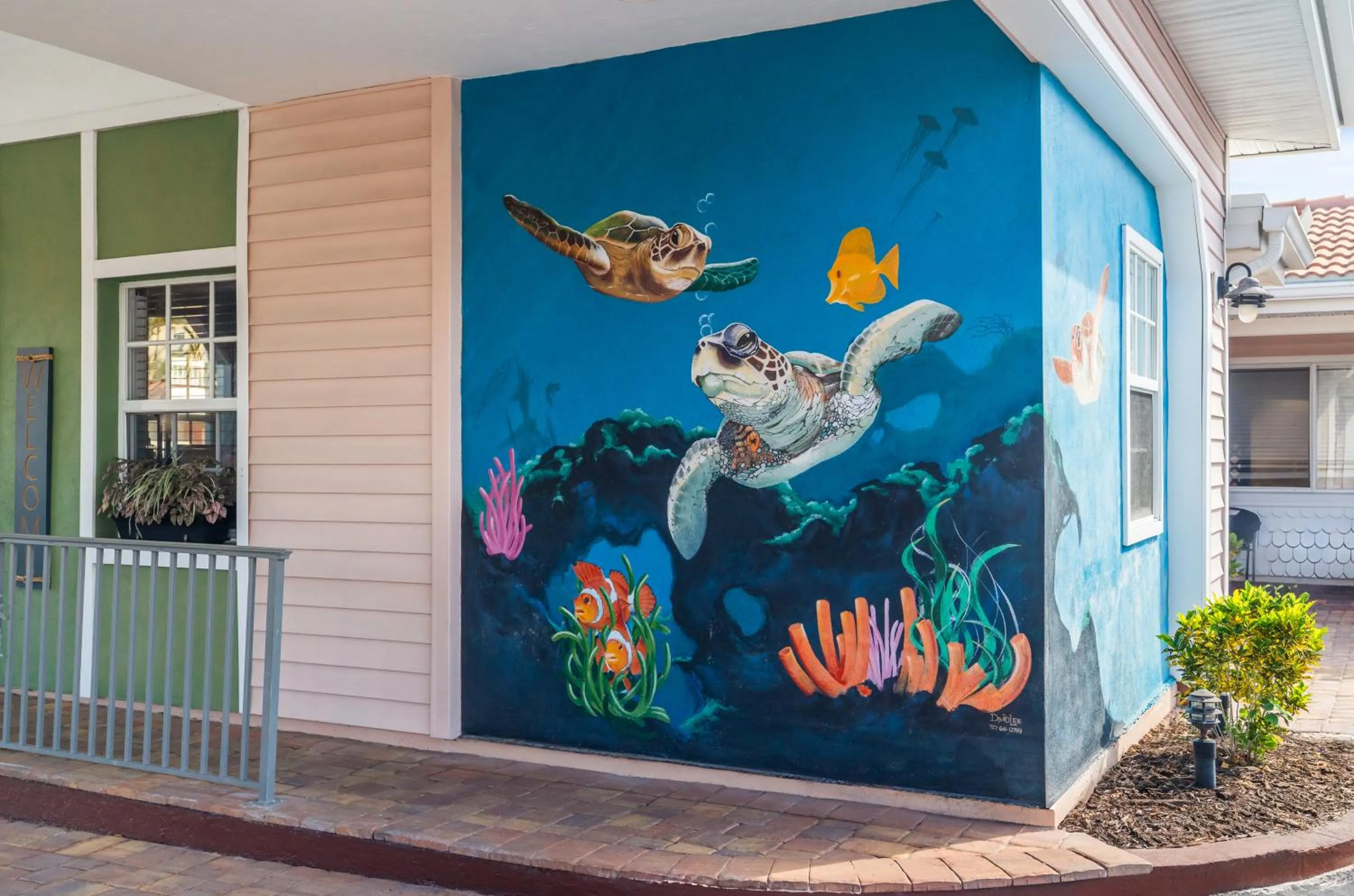 Decorative detail in Tropical Beach Resorts - Sarasota