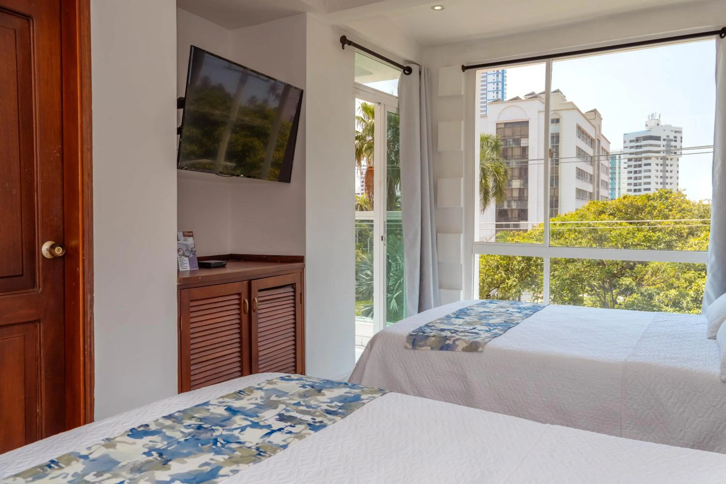 Bed in Hotel Coral Reef Cartagena