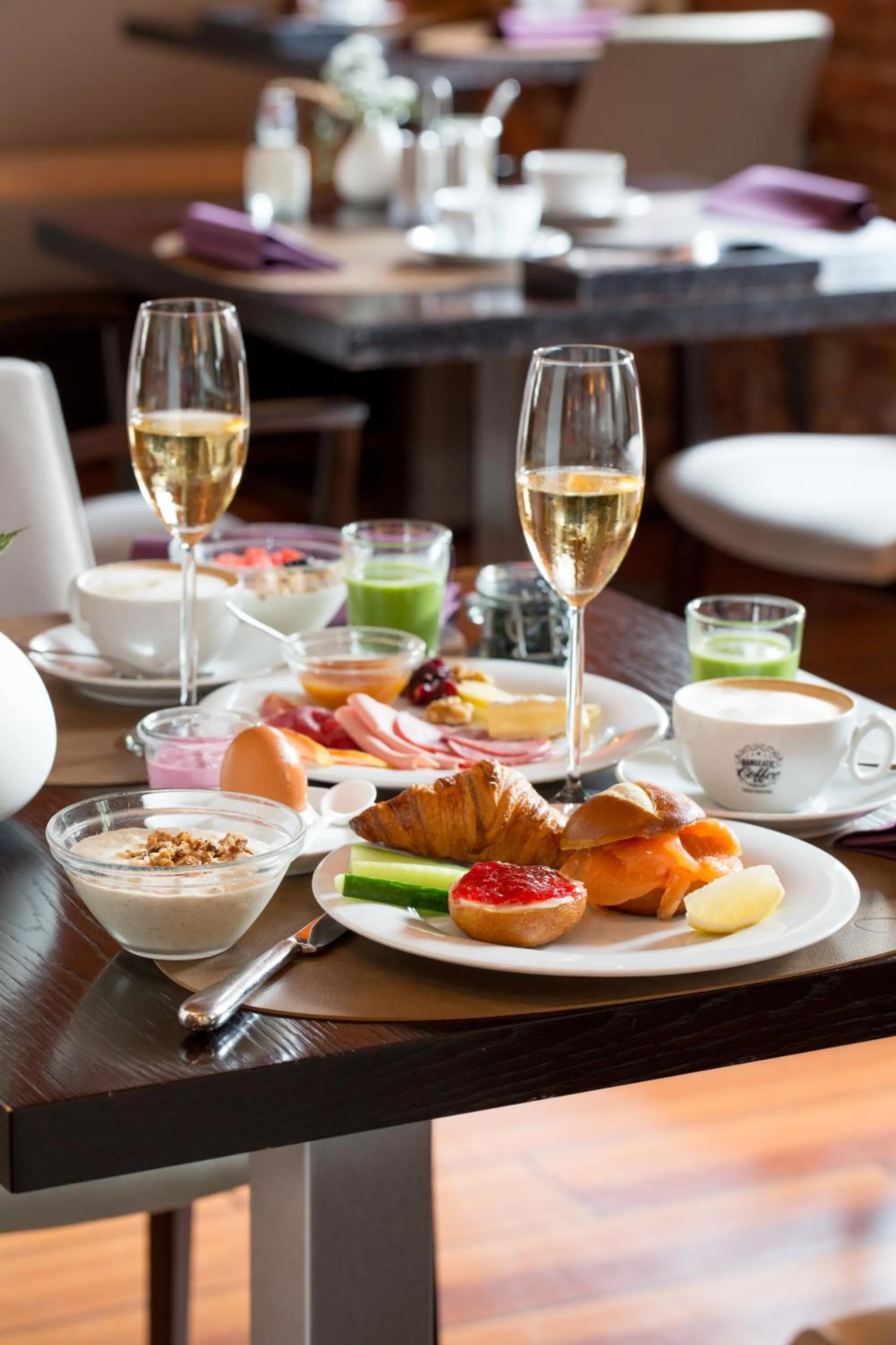 Restaurant/places to eat in Hotel Navigare