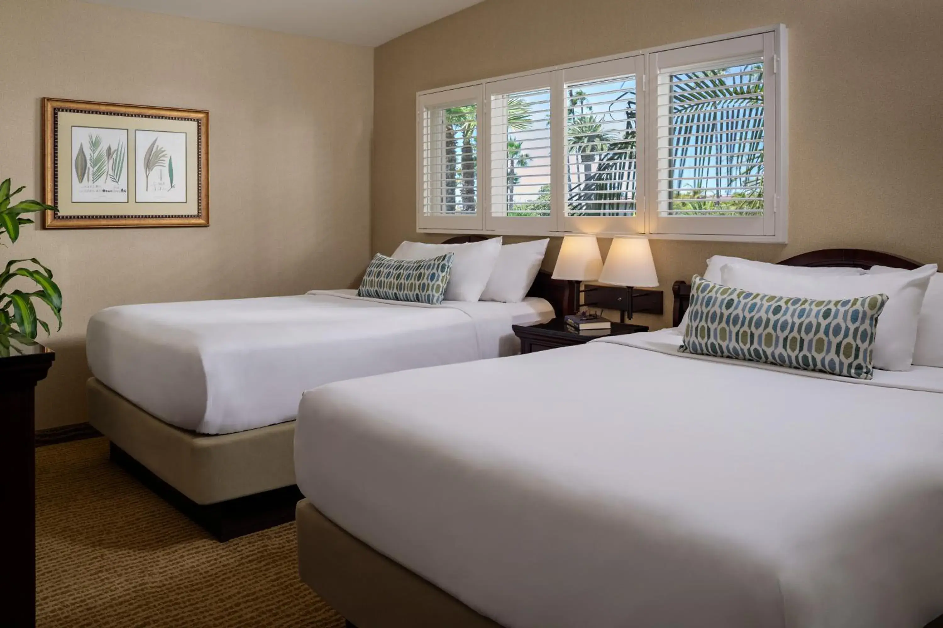 Partial Bay View Suite in Bahia Resort Hotel Partial Bay View Suite in Bahia Resort Hotel