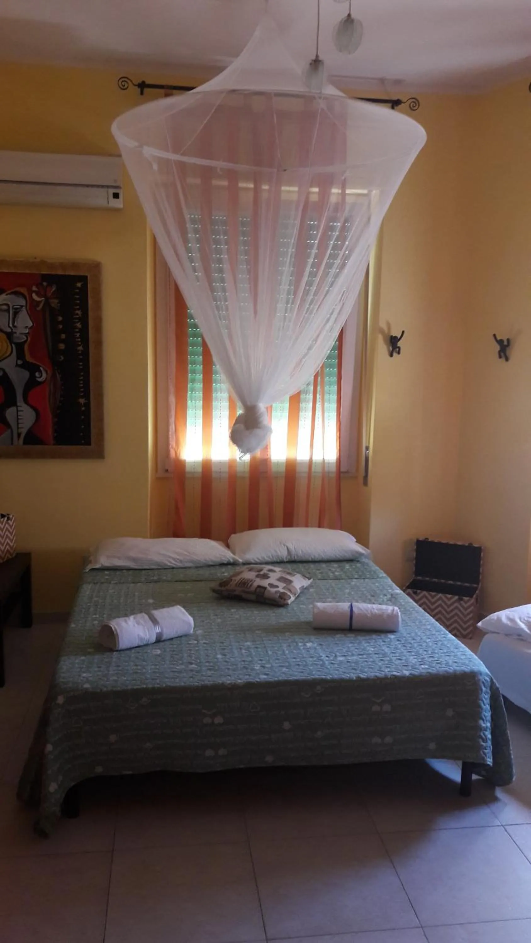 TV and multimedia, Bed in Ethos Rooms