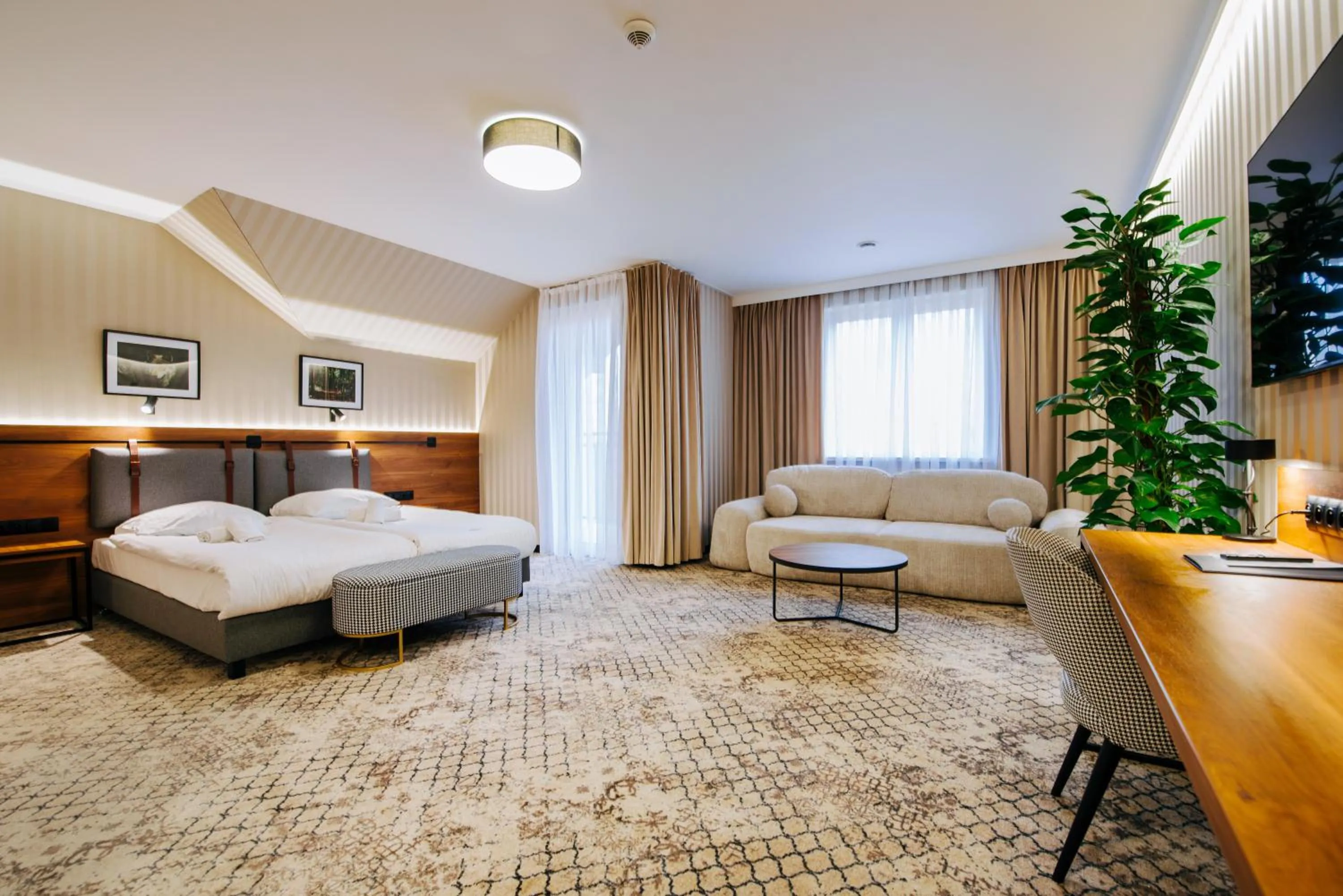 Bed in Hotel Cztery Pory Roku