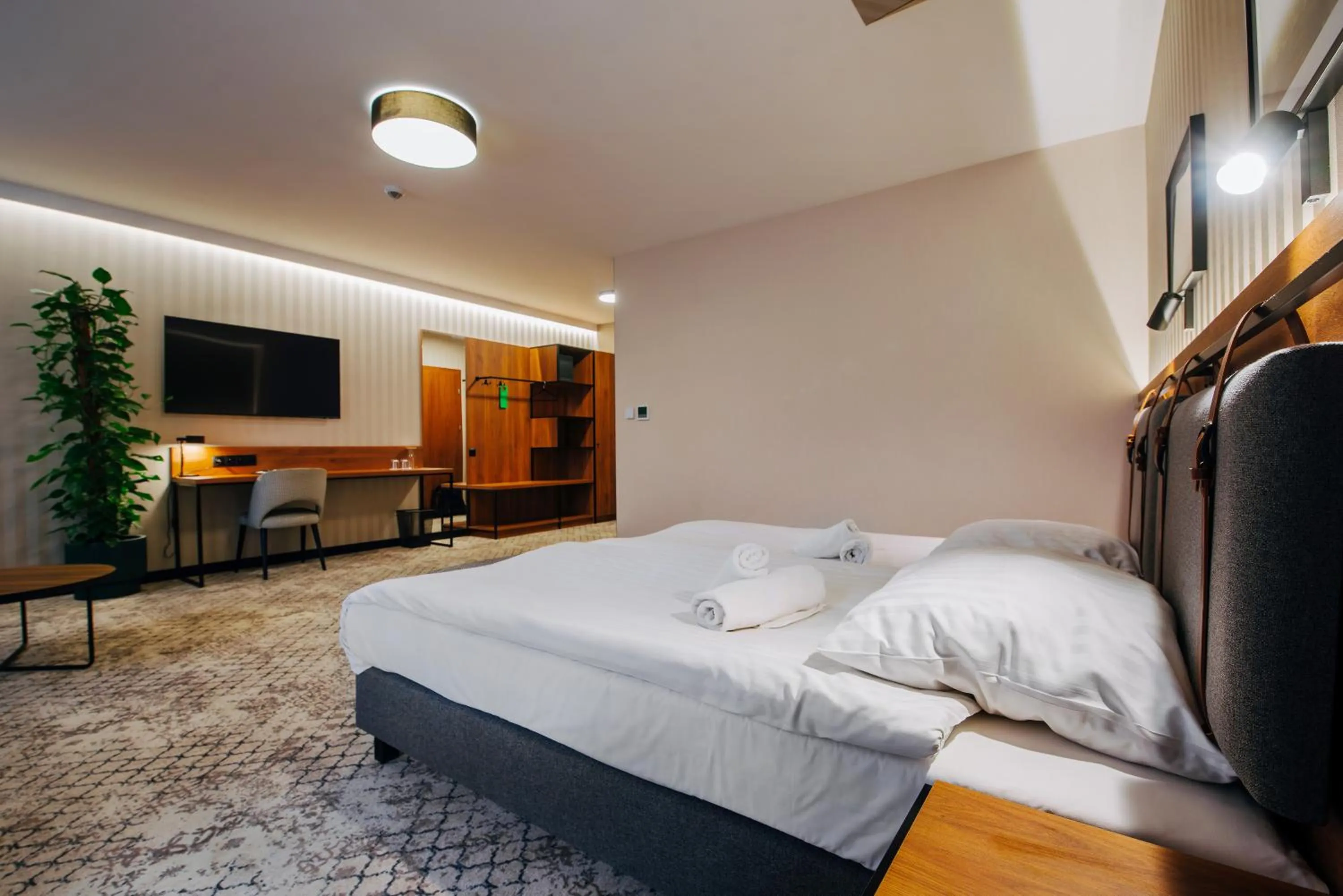 Bed in Hotel Cztery Pory Roku