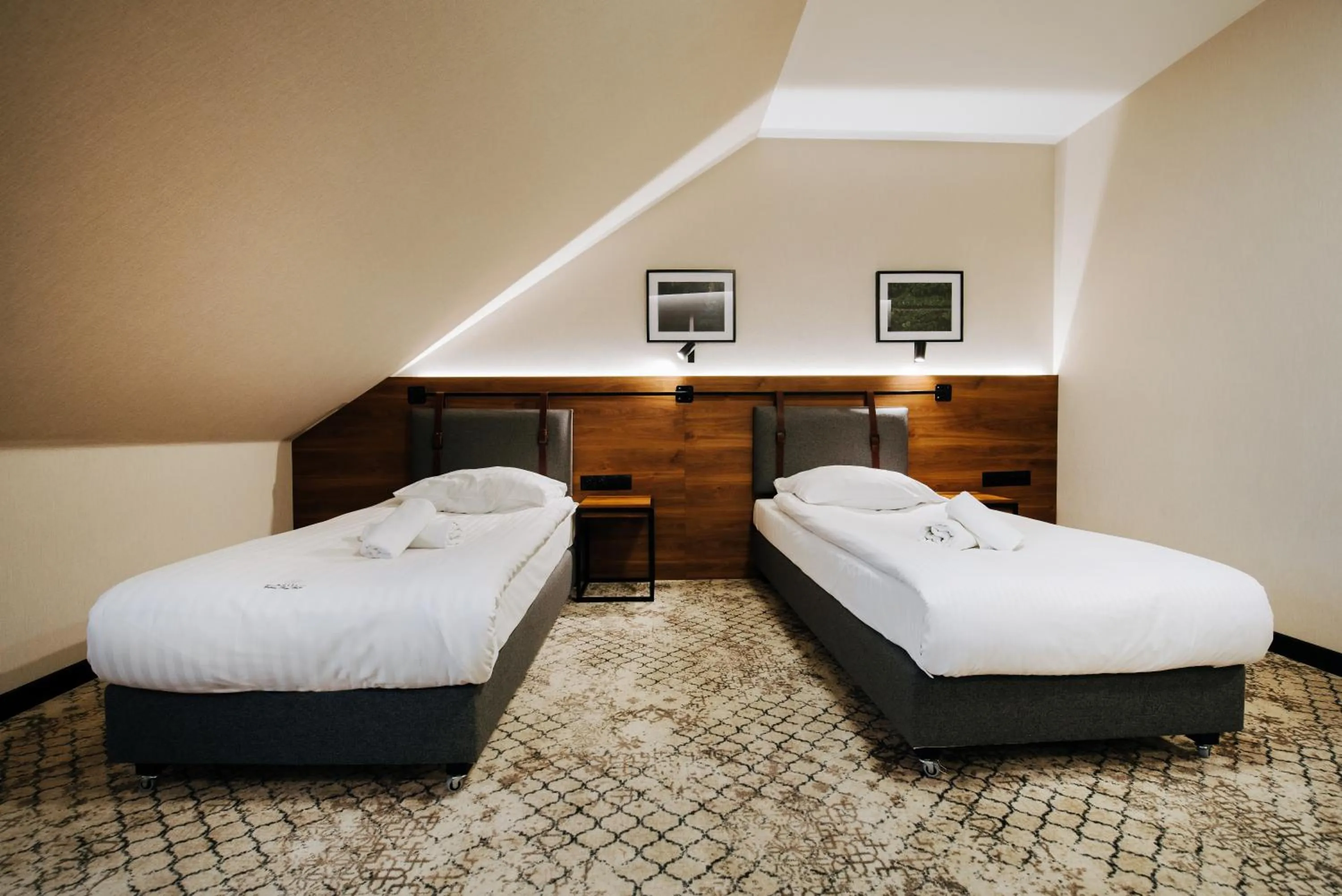 Bed in Hotel Cztery Pory Roku