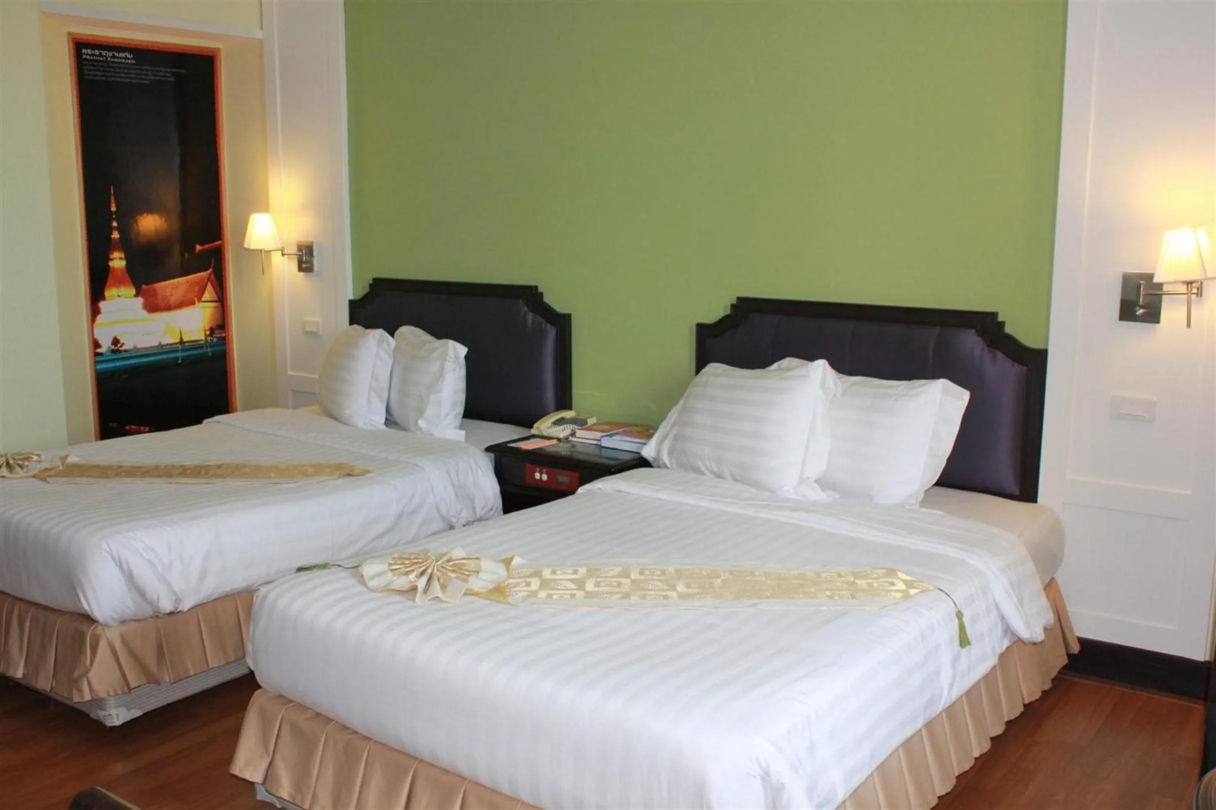 Photo of the whole room, Bed in Charoen Thani Hotel, Khon Kaen