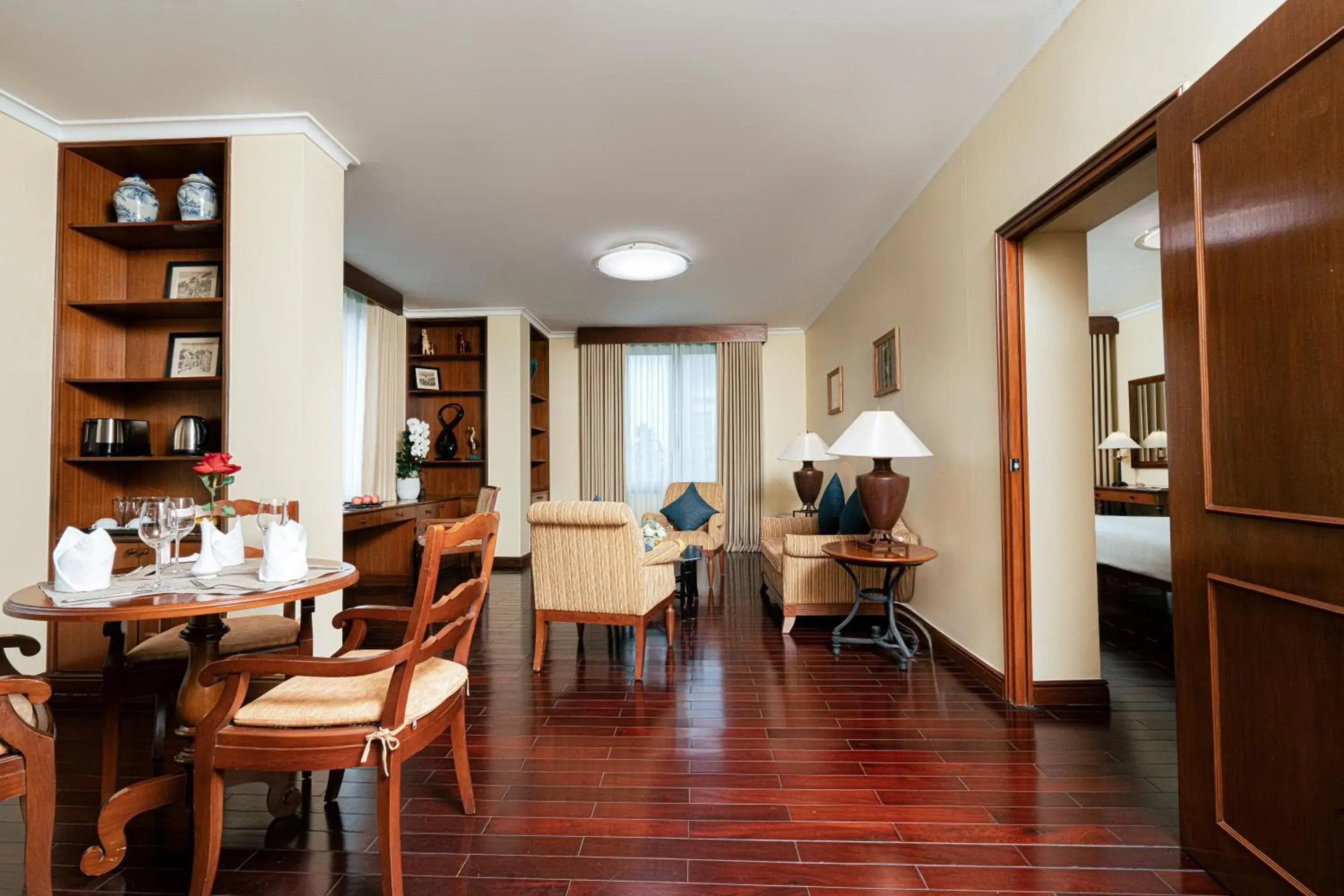 Suite in Hai Phong Harbour View Hotel Suite in Hai Phong Harbour View Hotel