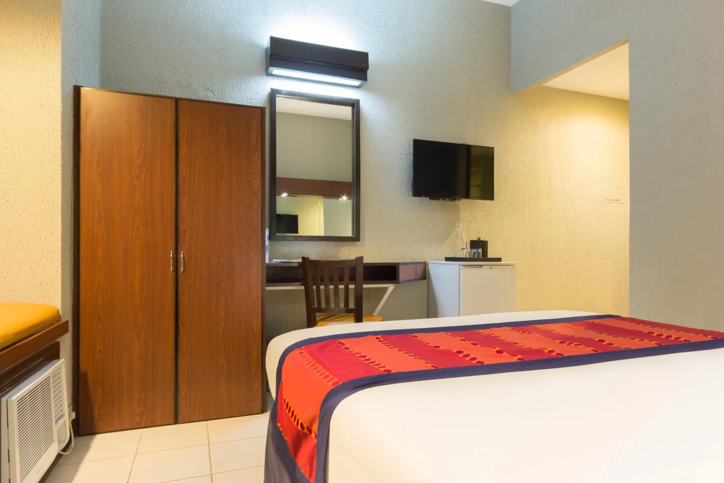 Bed in Microtel by Wyndham Eagle Ridge