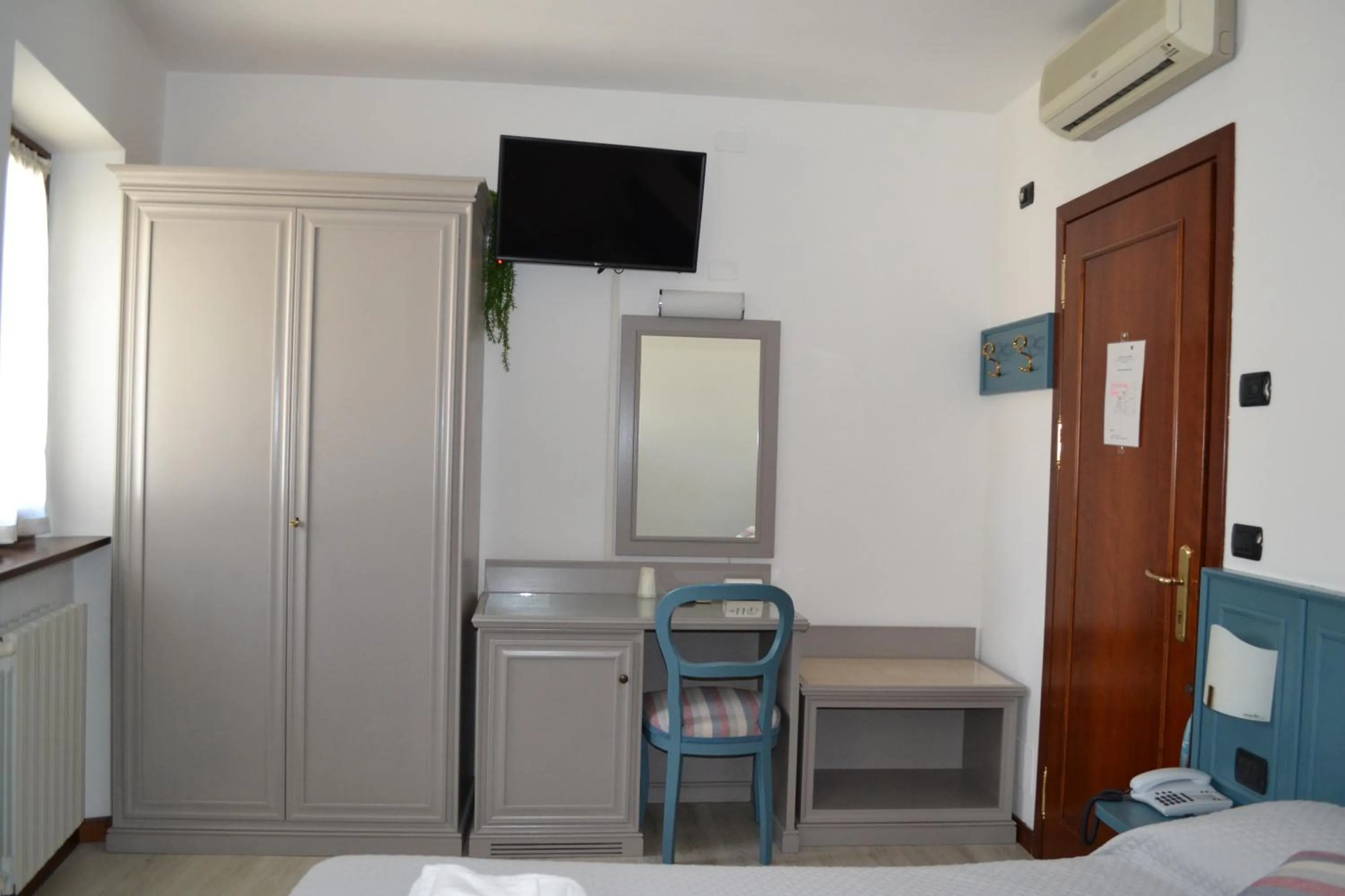 Bed in Albergo Grobberio