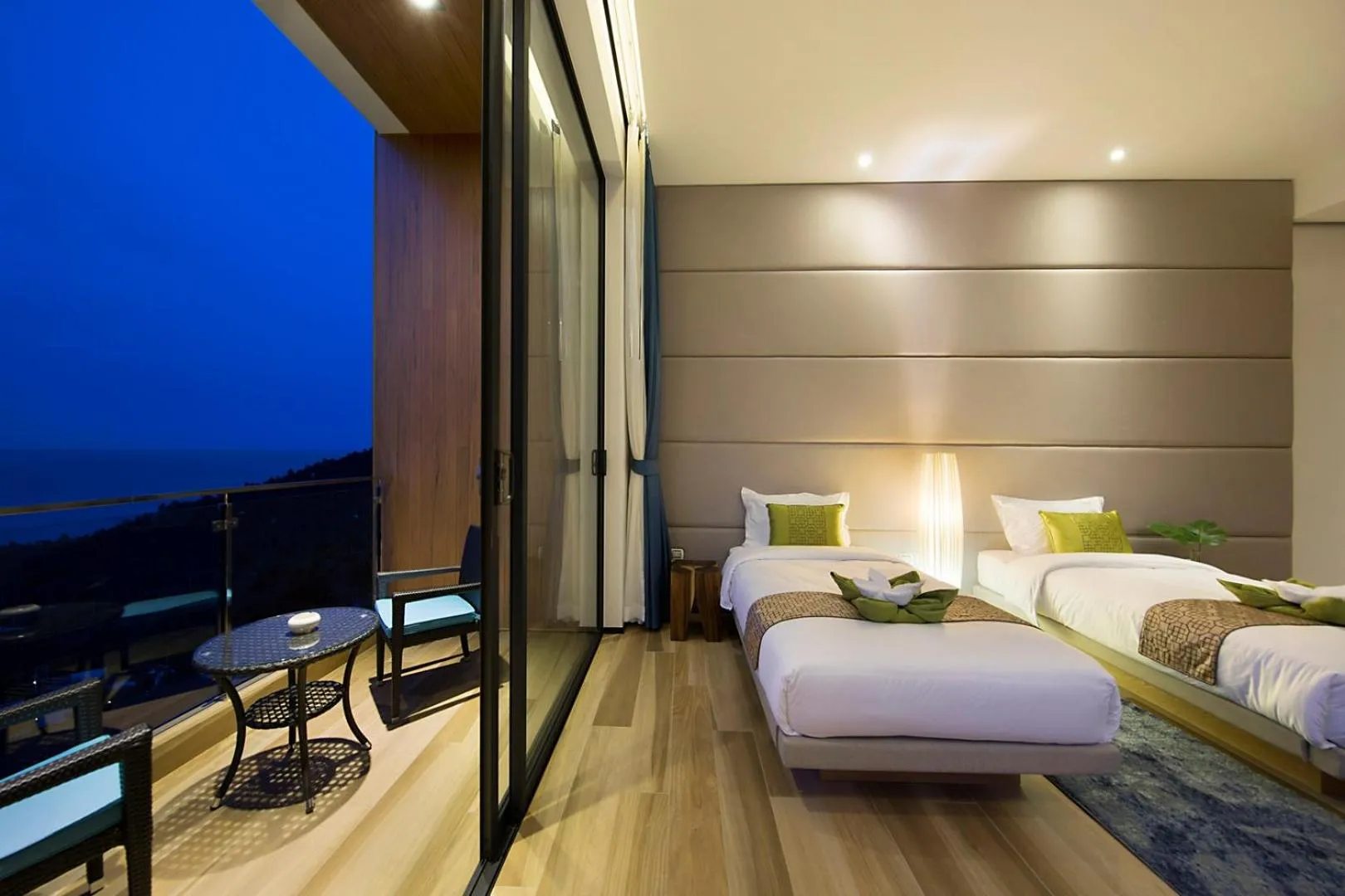 Bed in Samui Sea Star Villa