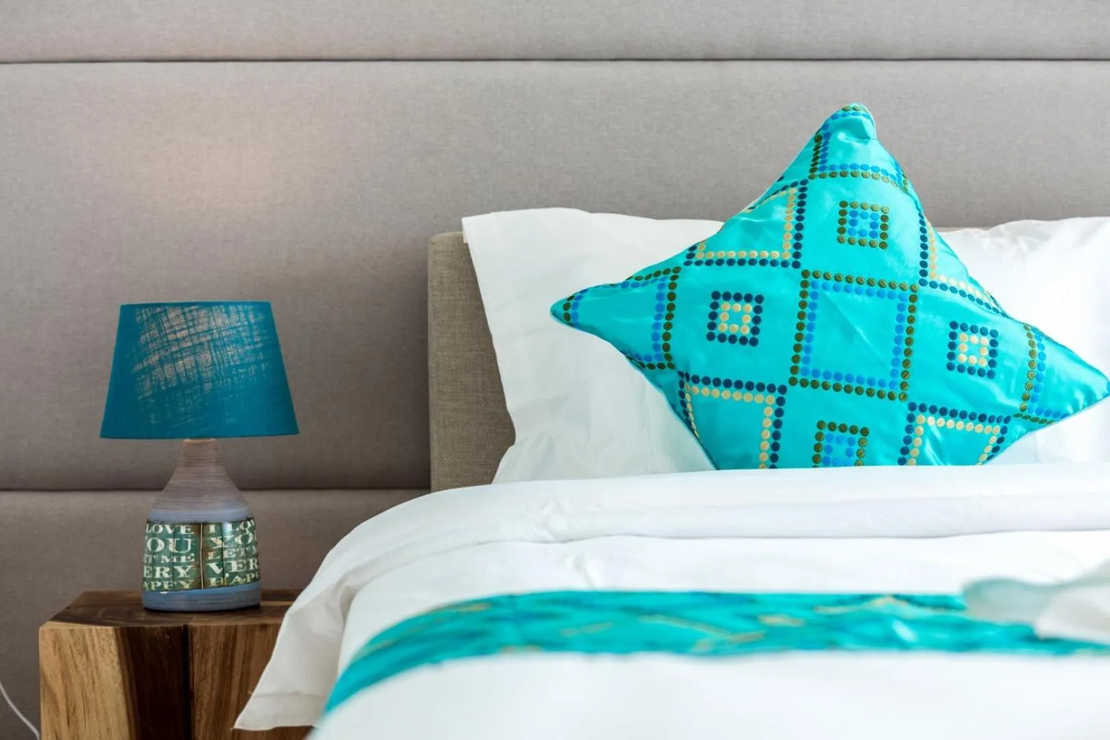 Bed in Samui Sea Star Villa