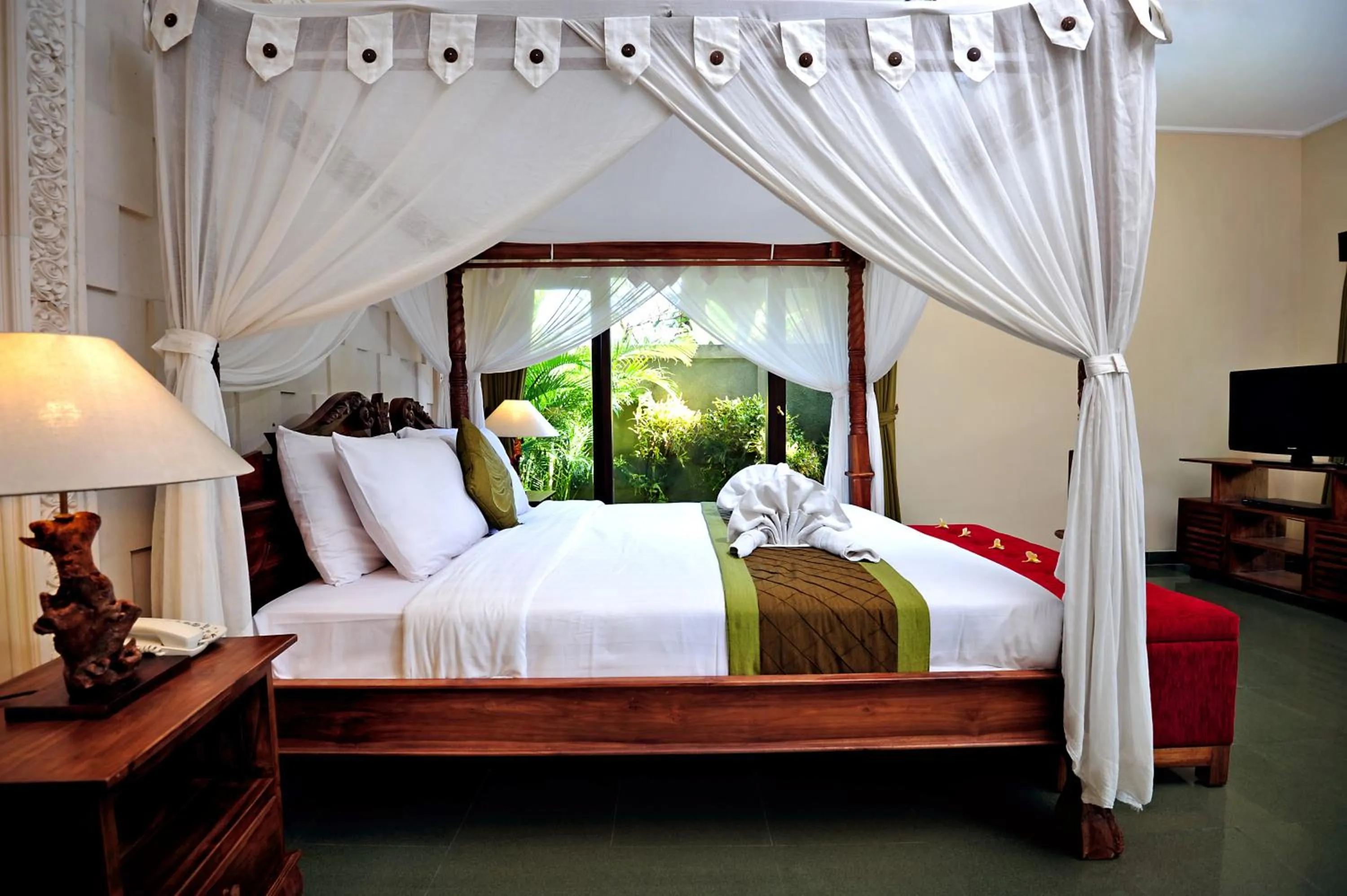 Bed in Bali Aroma Exclusive Villas