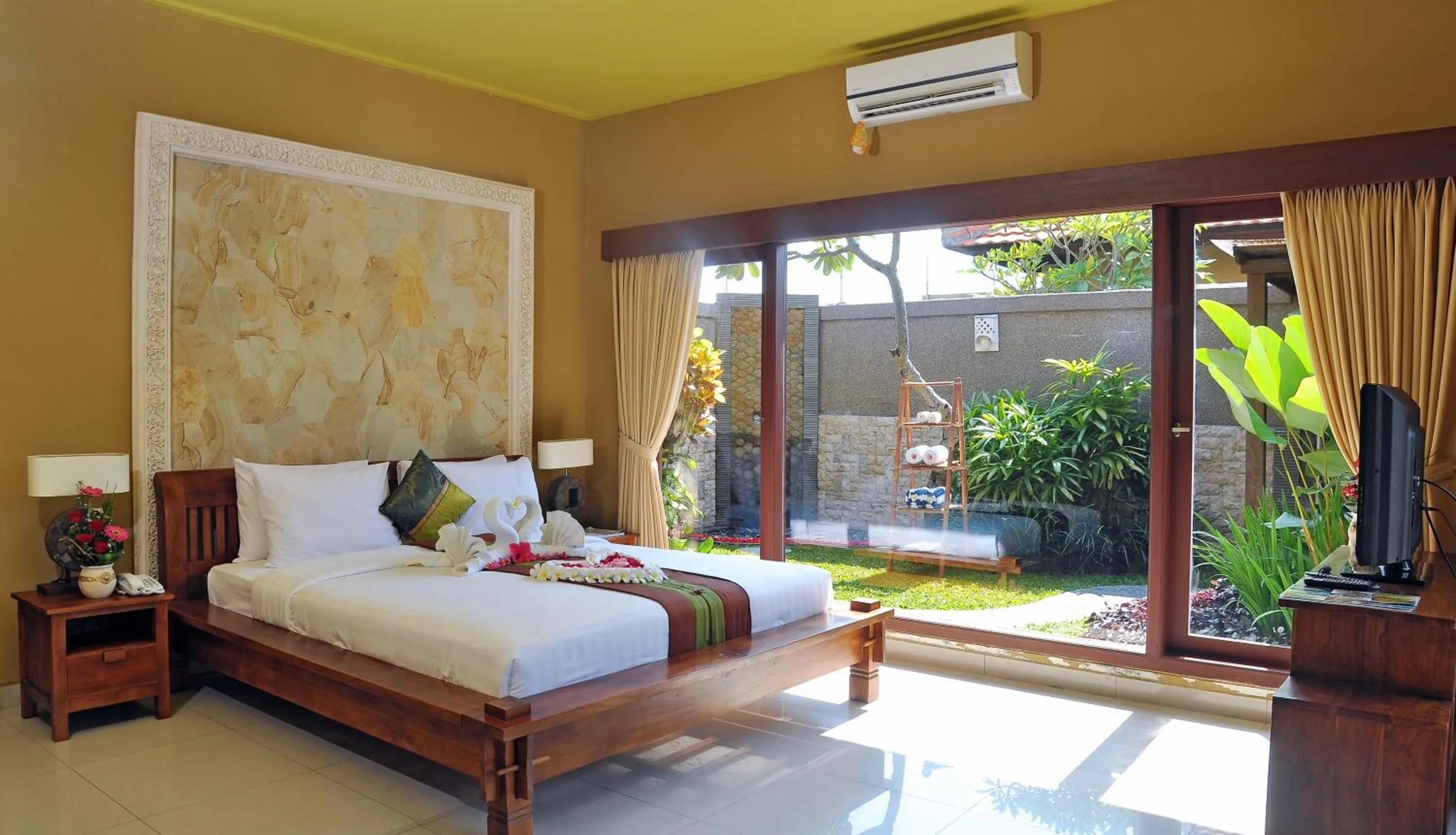 Bedroom, Bed in Bali Aroma Exclusive Villas