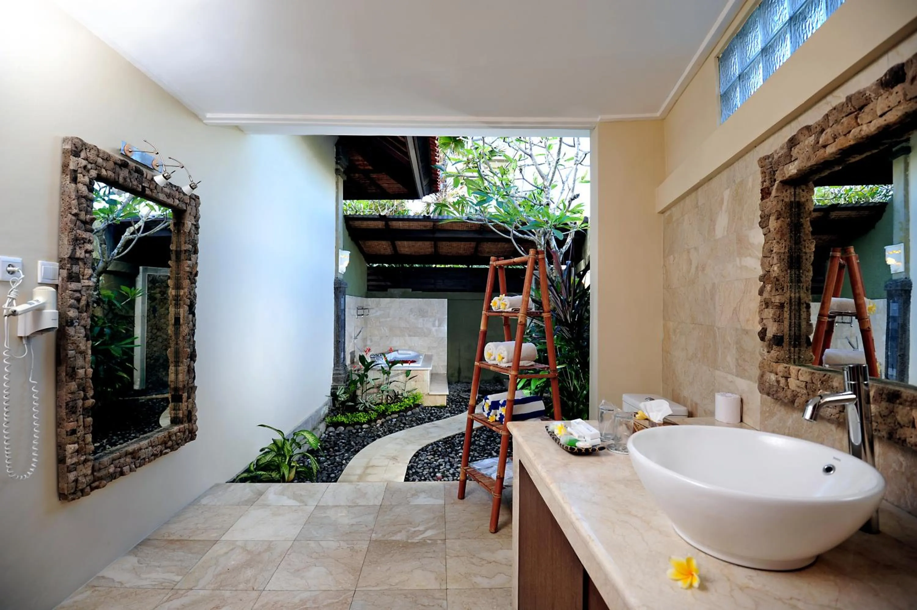 Toilet in Bali Aroma Exclusive Villas