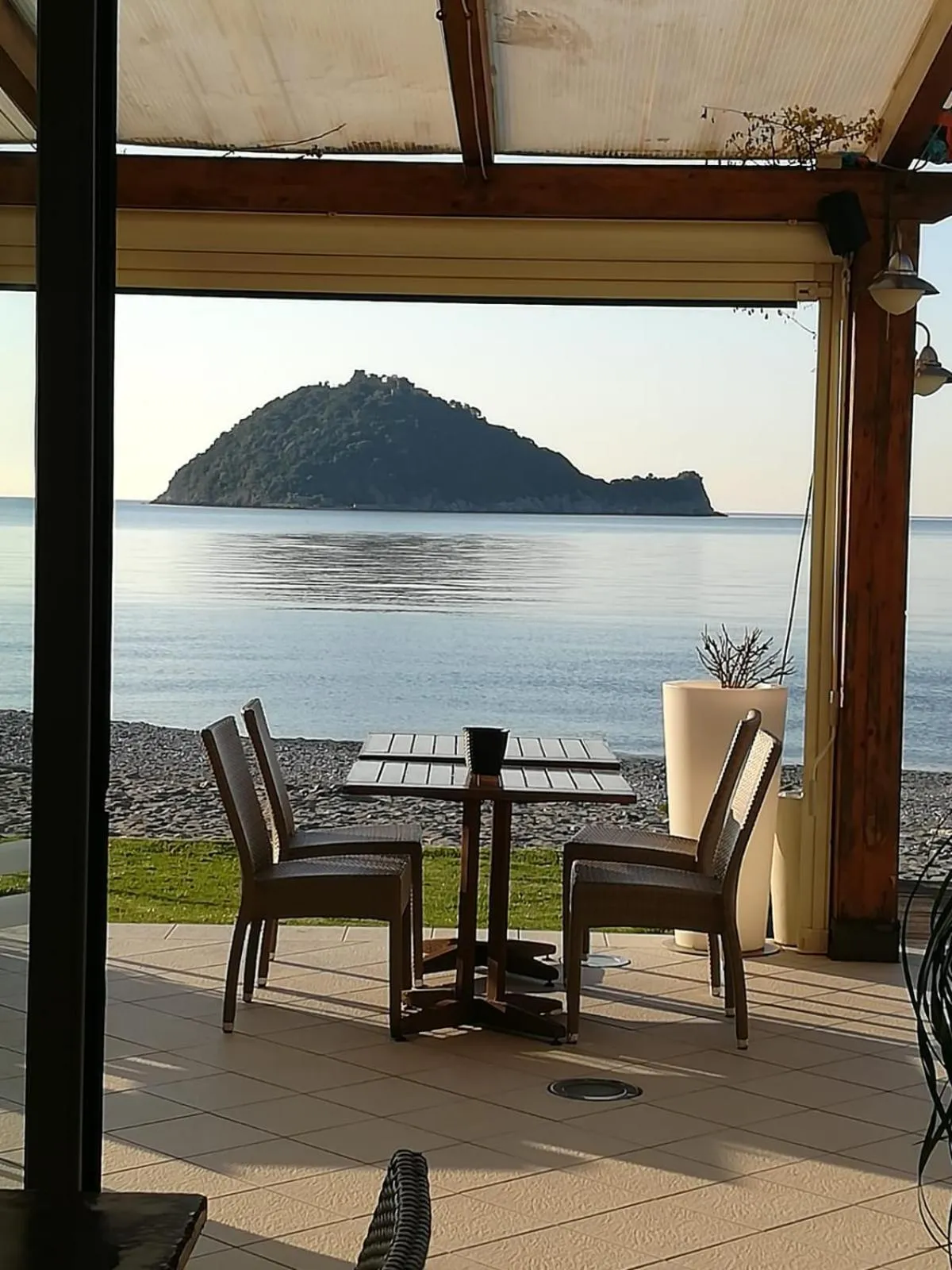 Restaurant/places to eat in Residence Sole