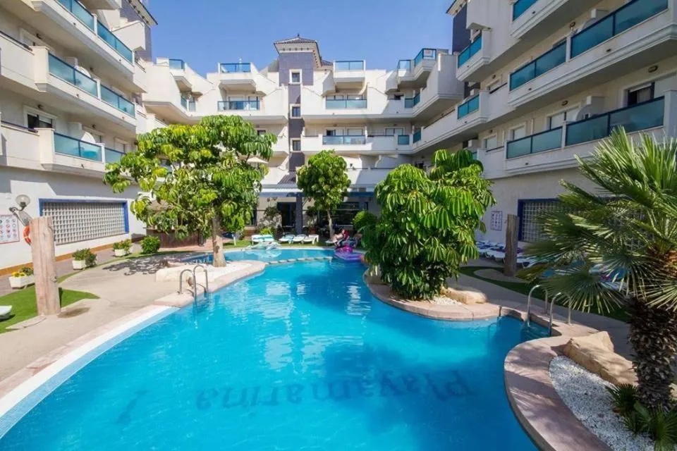 Playamarina 1 Reception