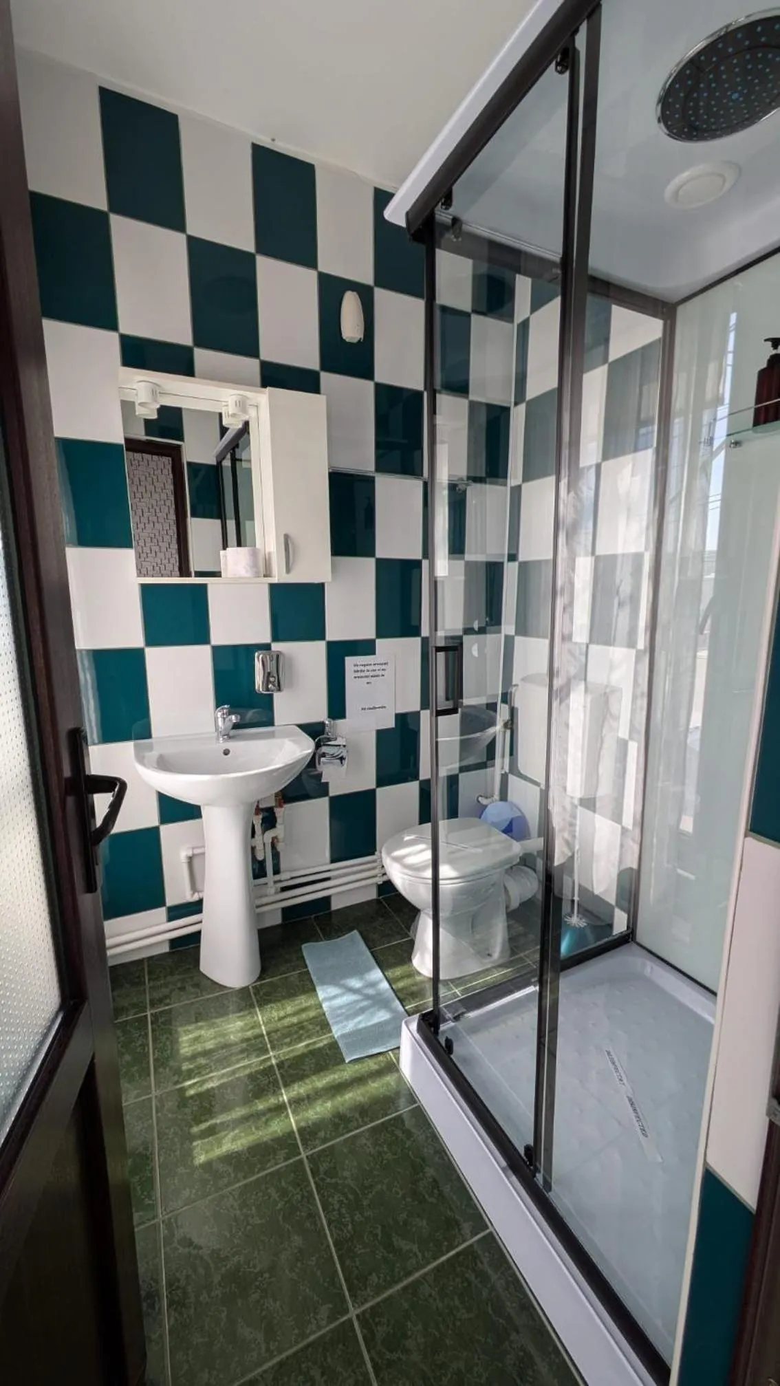 Bathroom in Motel Don Tomaso