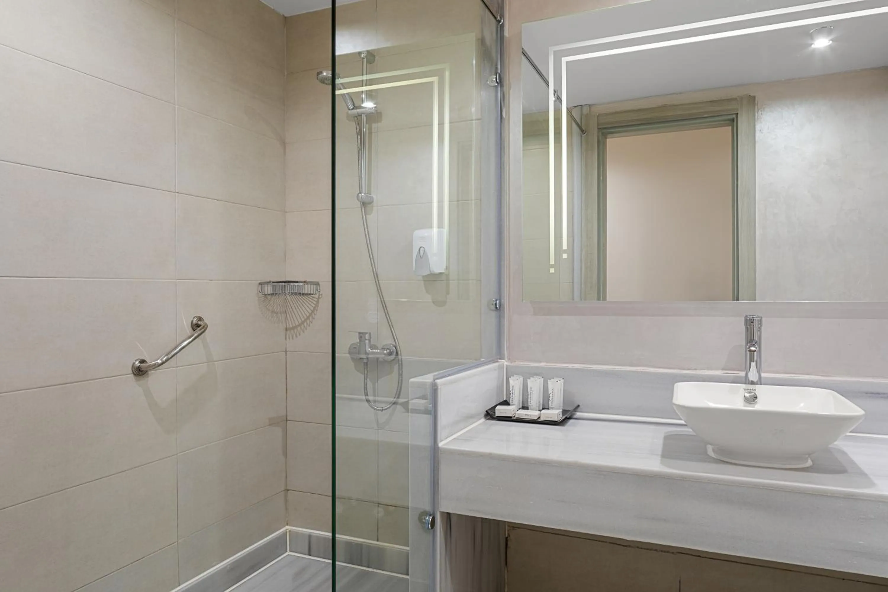 Shower in Pickalbatros Royal Grand Sharm - Adults Friendly 16 Years Plus