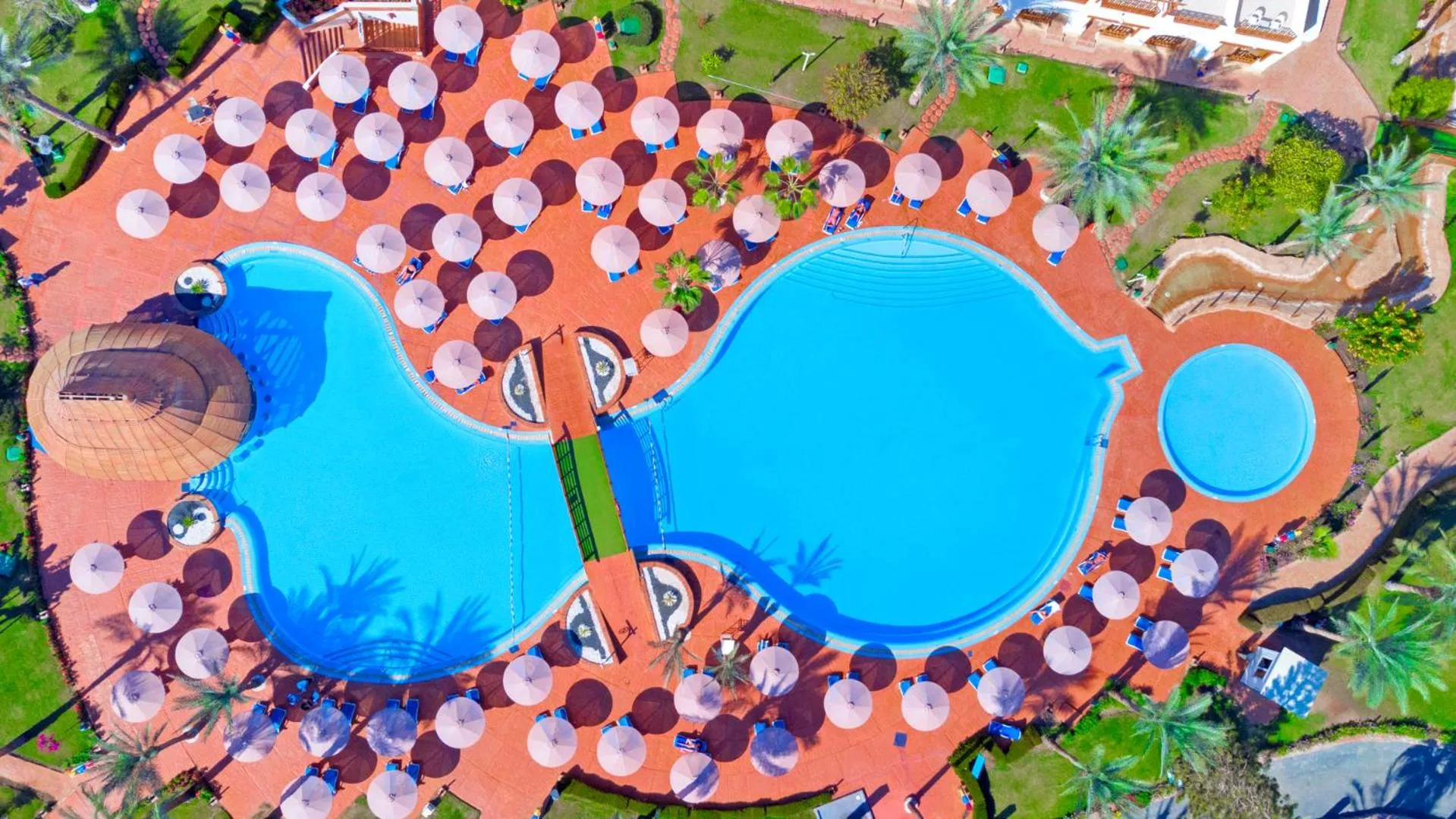 Swimming pool in Pickalbatros Royal Grand Sharm - Adults Friendly 16 Years Plus