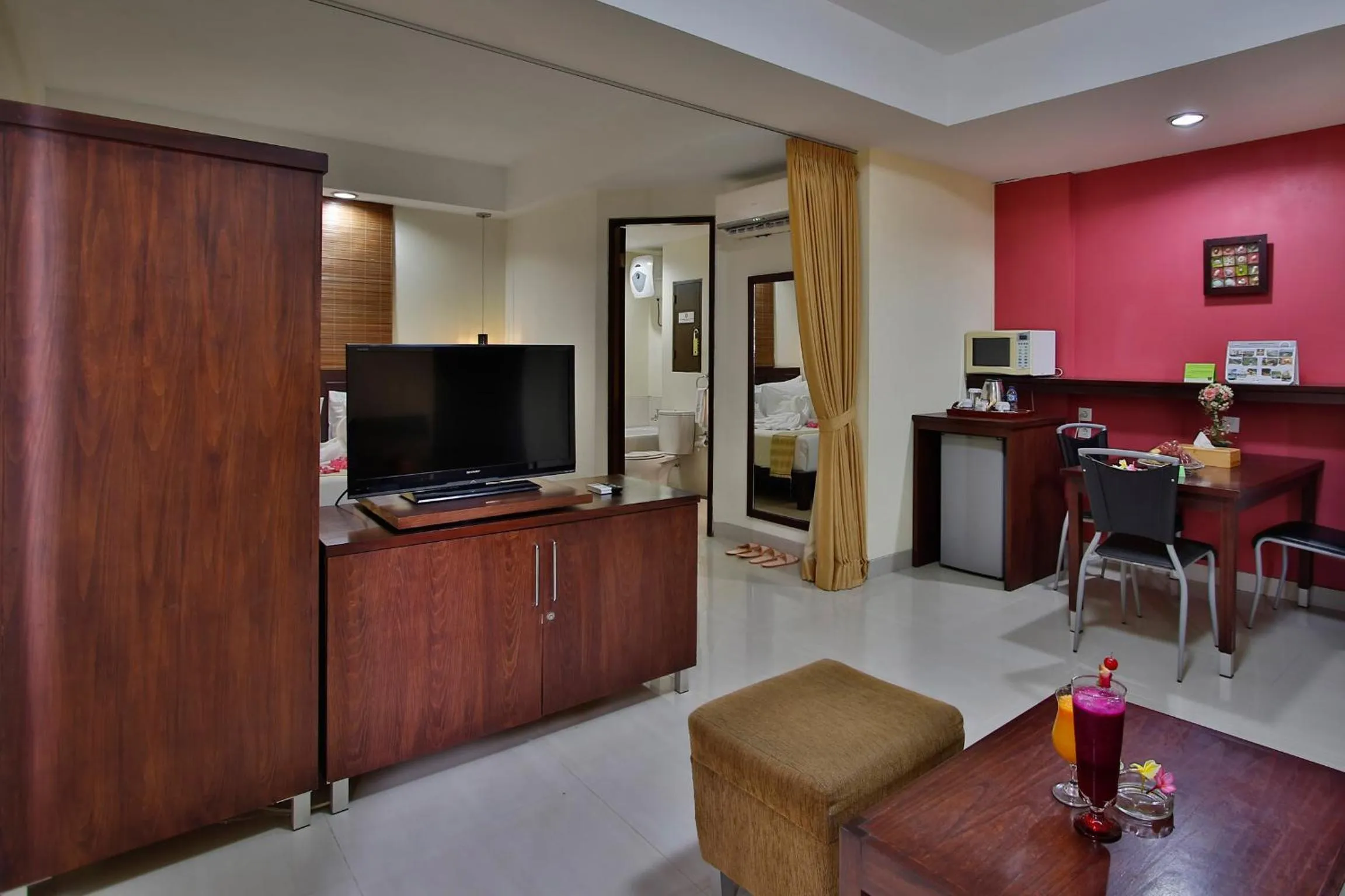 TV and multimedia in The Jayakarta Anyer