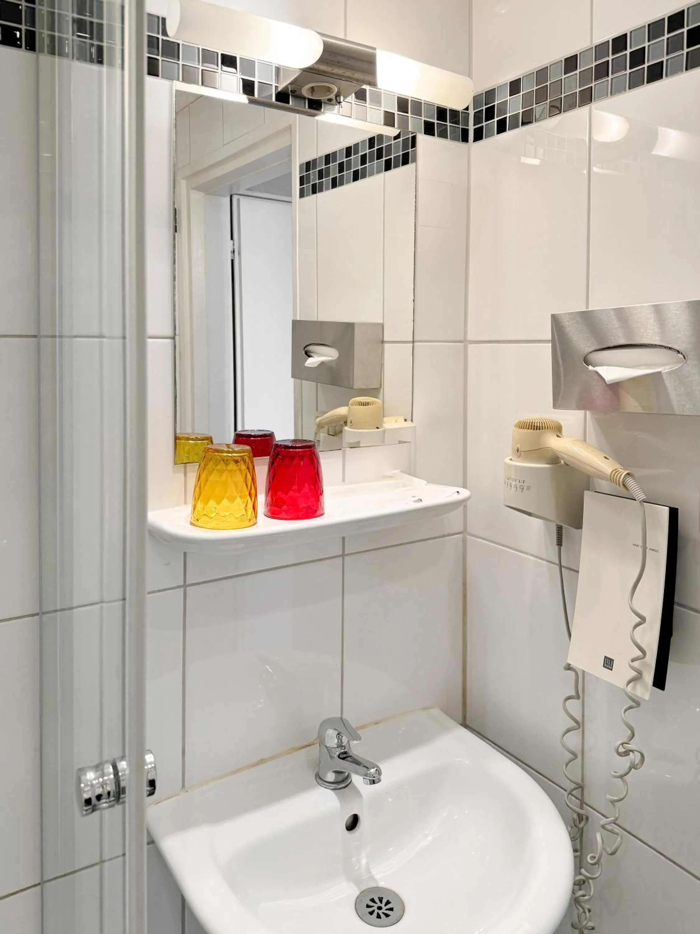 Bath in Hotel Sendlinger Tor