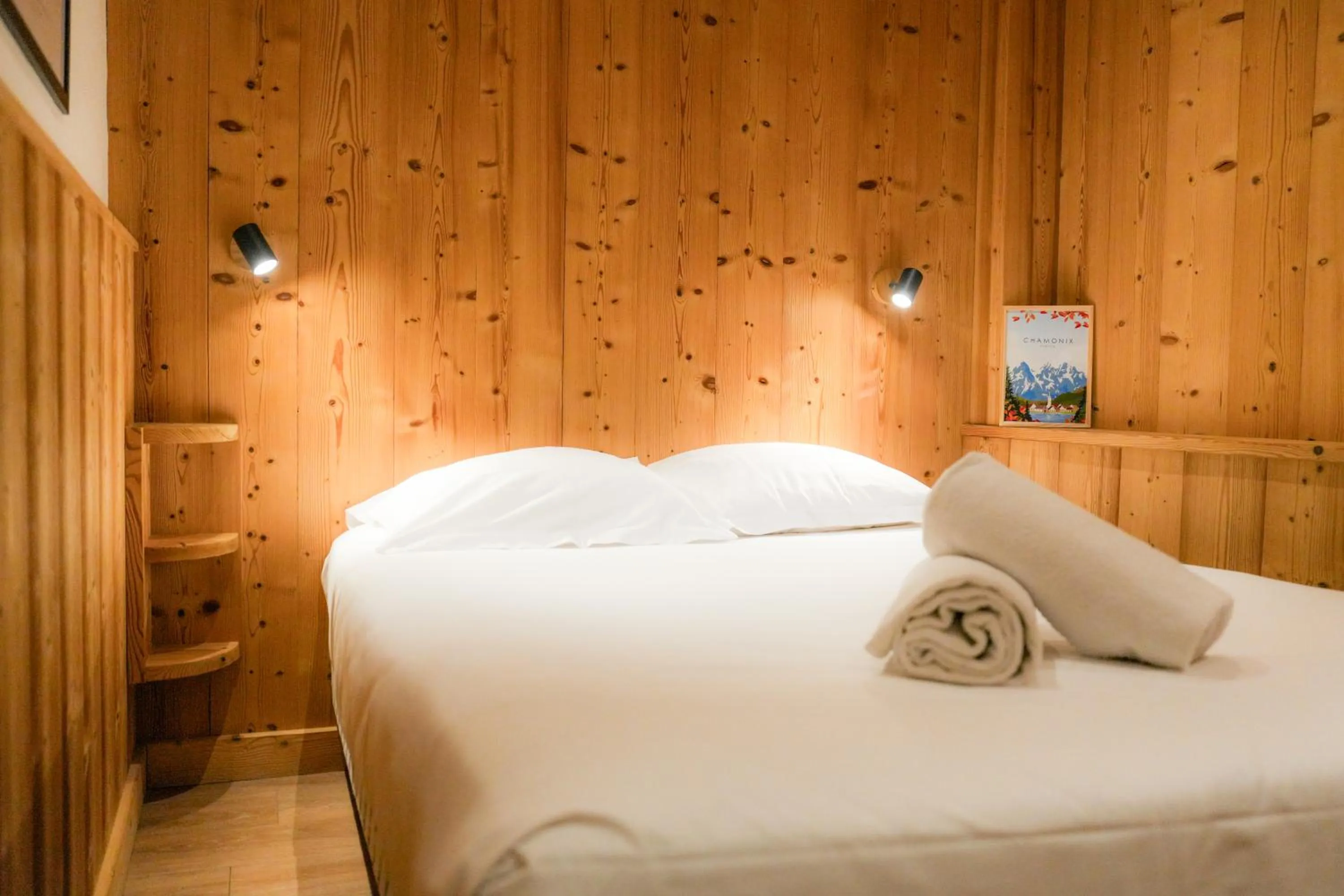 Bed in L'Arveyron Open House