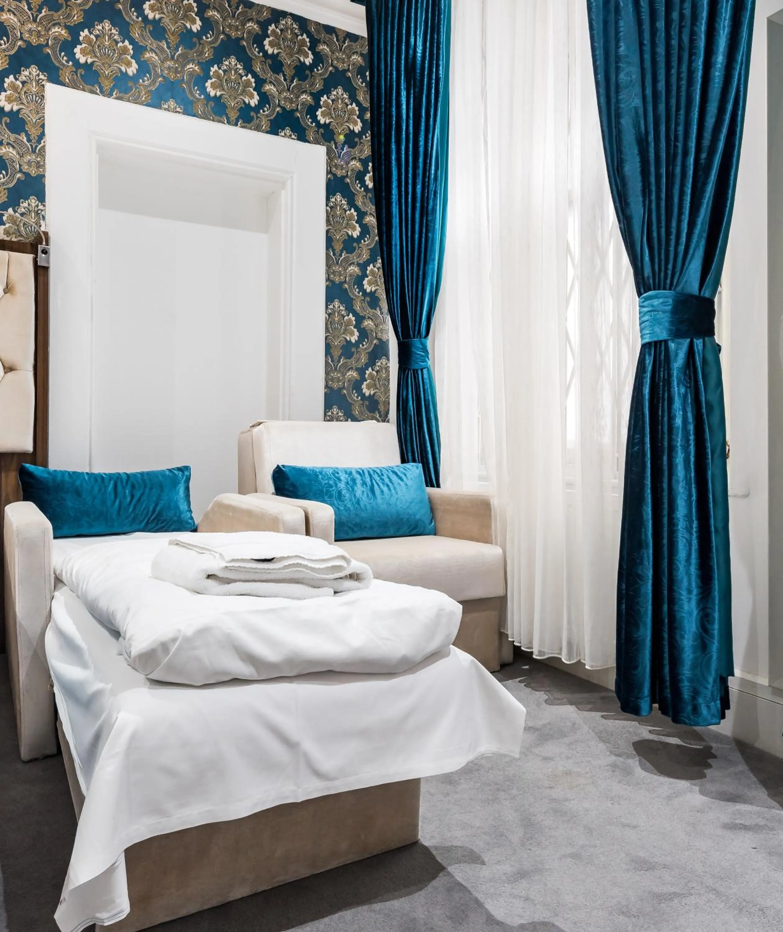 Bedroom, Bed in Vilenza Hotel