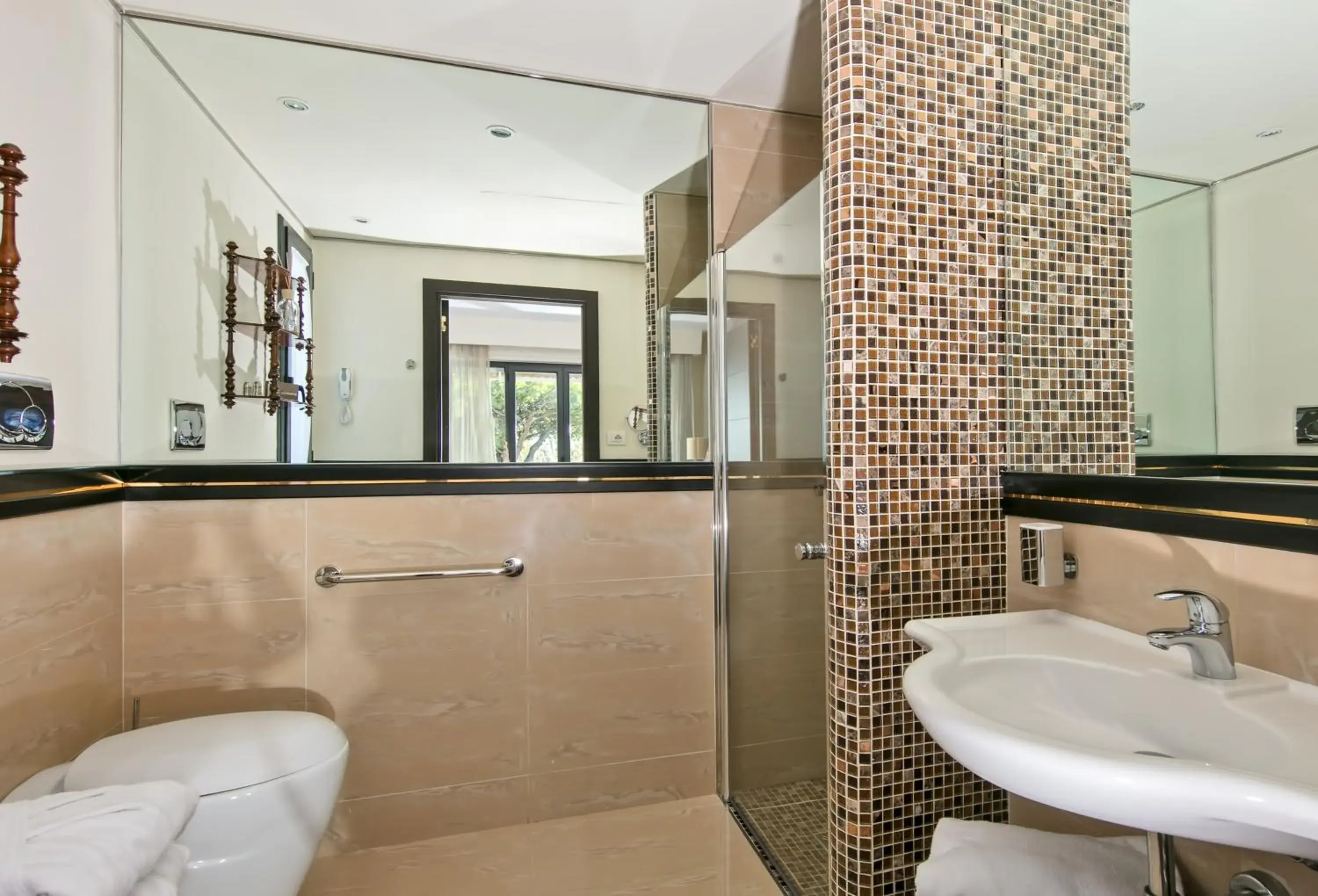 Suite with Terrace in Hotel St.Mauritius Suite with Terrace in Hotel St.Mauritius