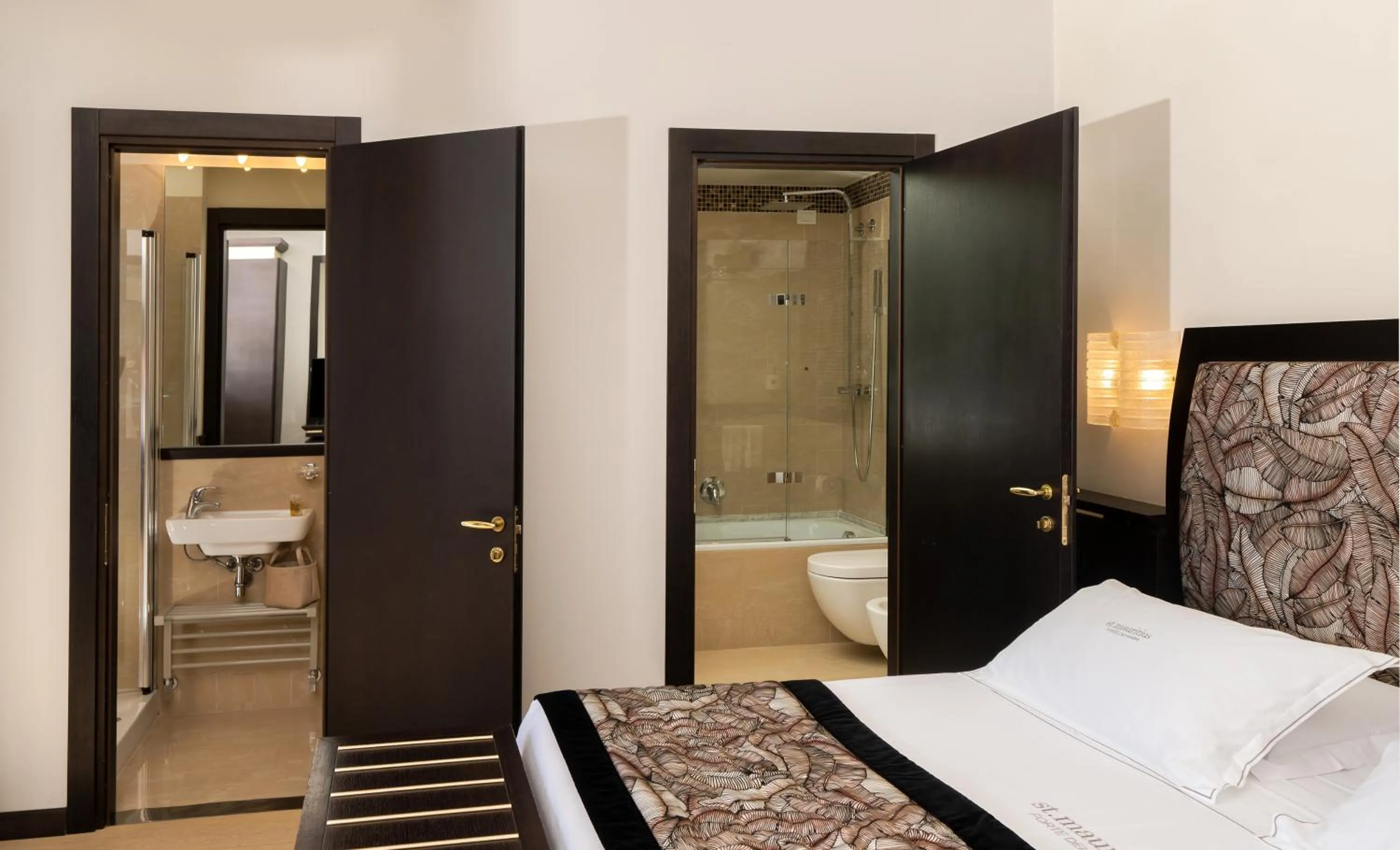 Bedroom, Bed in Hotel St.Mauritius