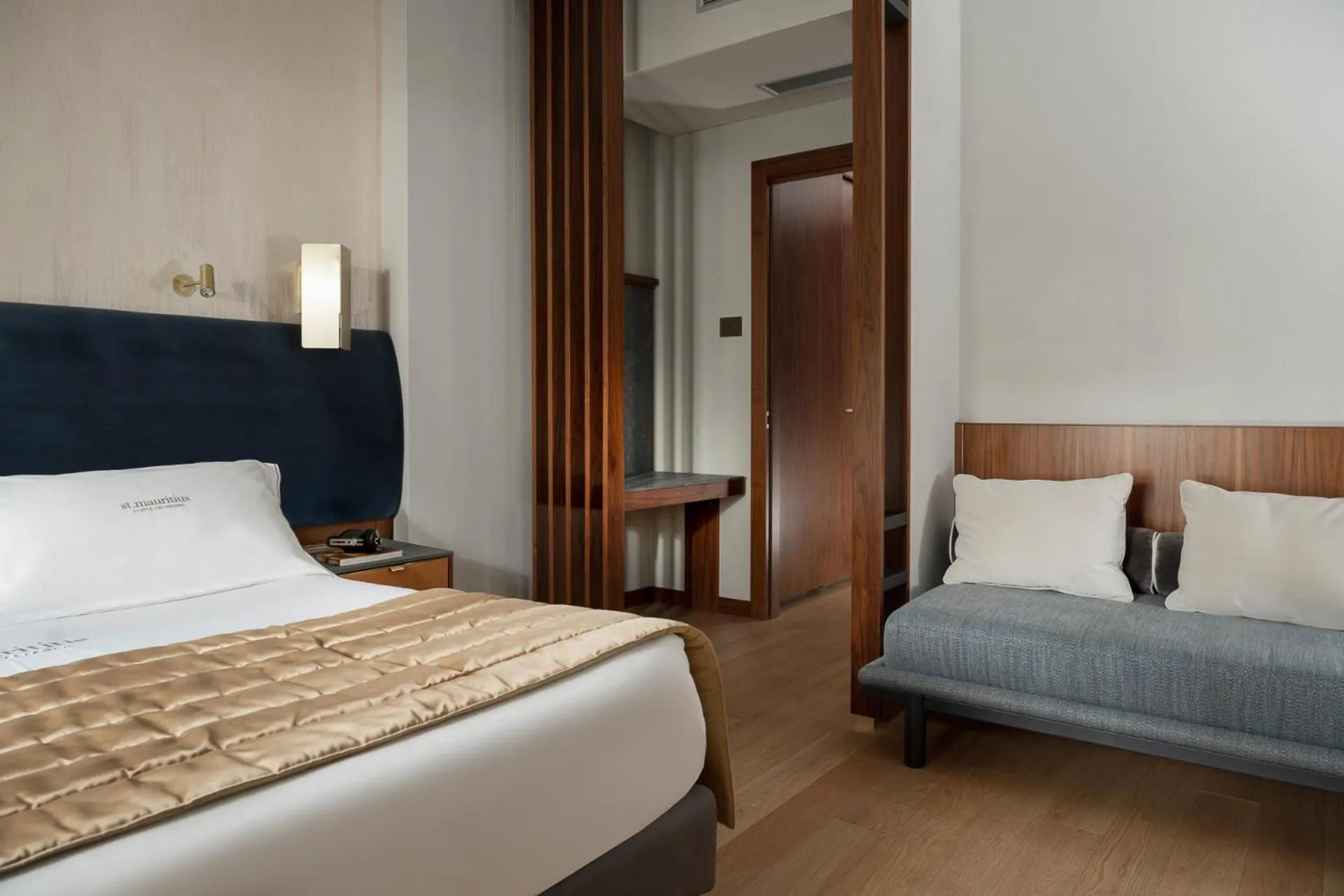 Bedroom, Bed in Hotel St.Mauritius