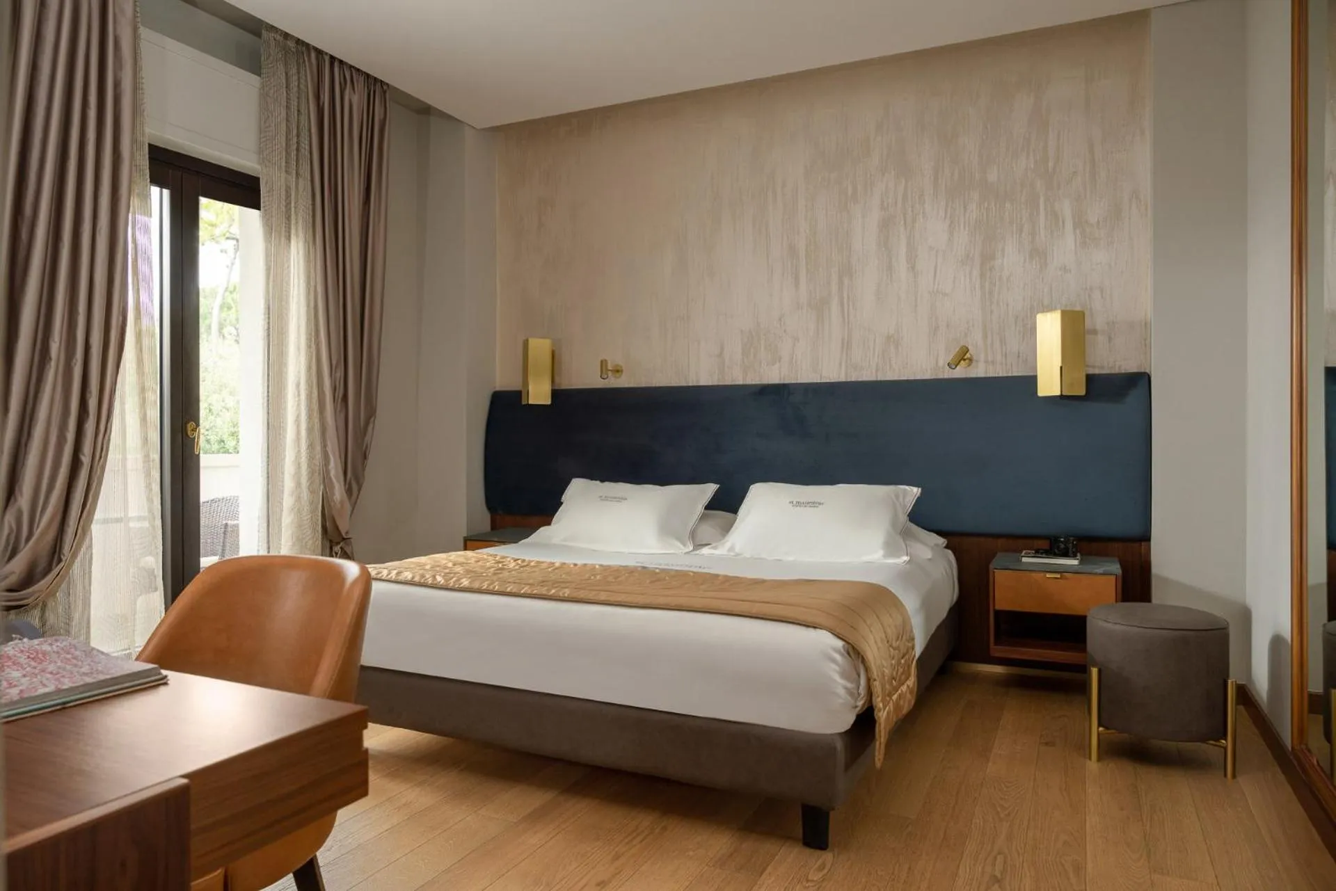 Bedroom, Bed in Hotel St.Mauritius