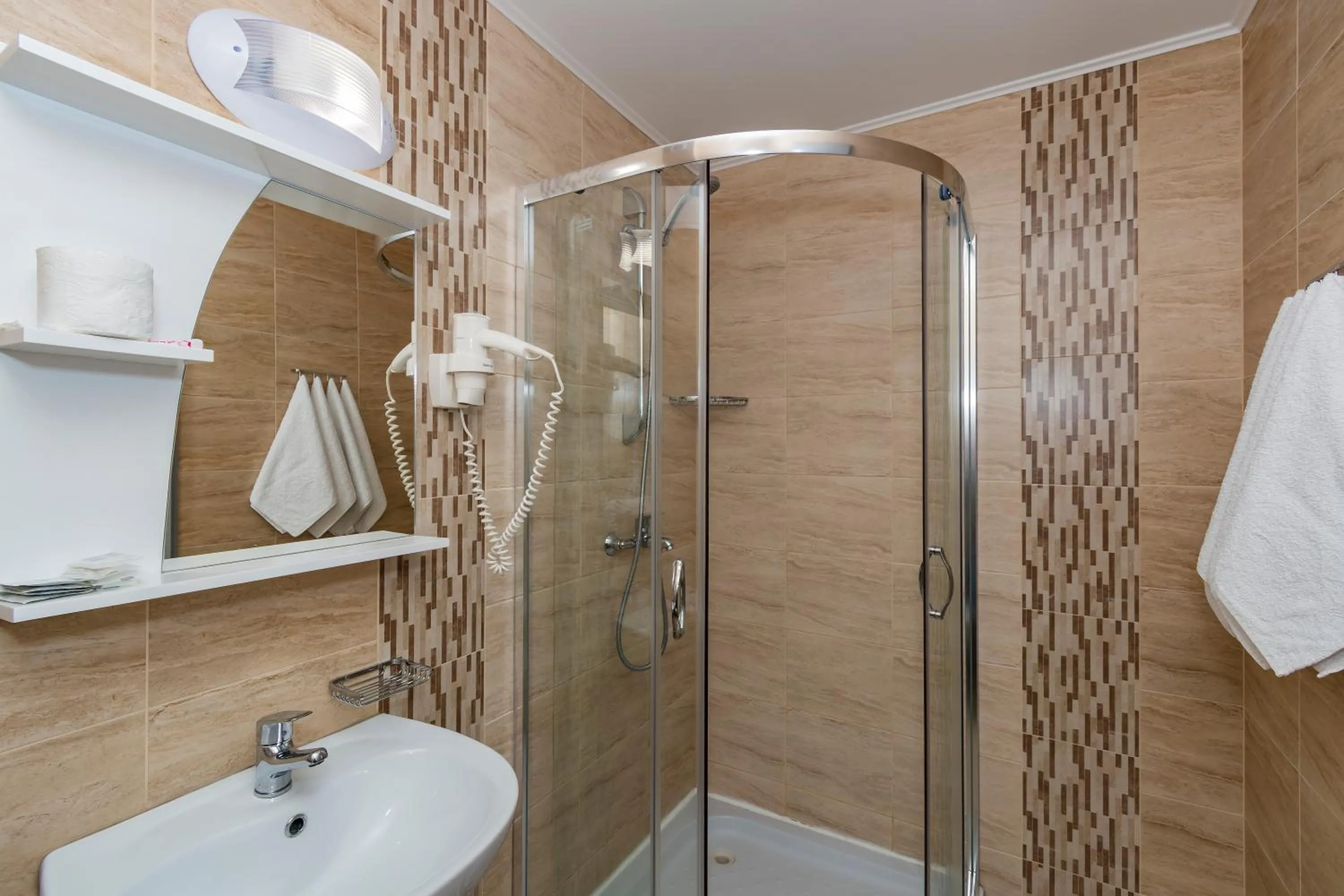 Bathroom in Hotel City