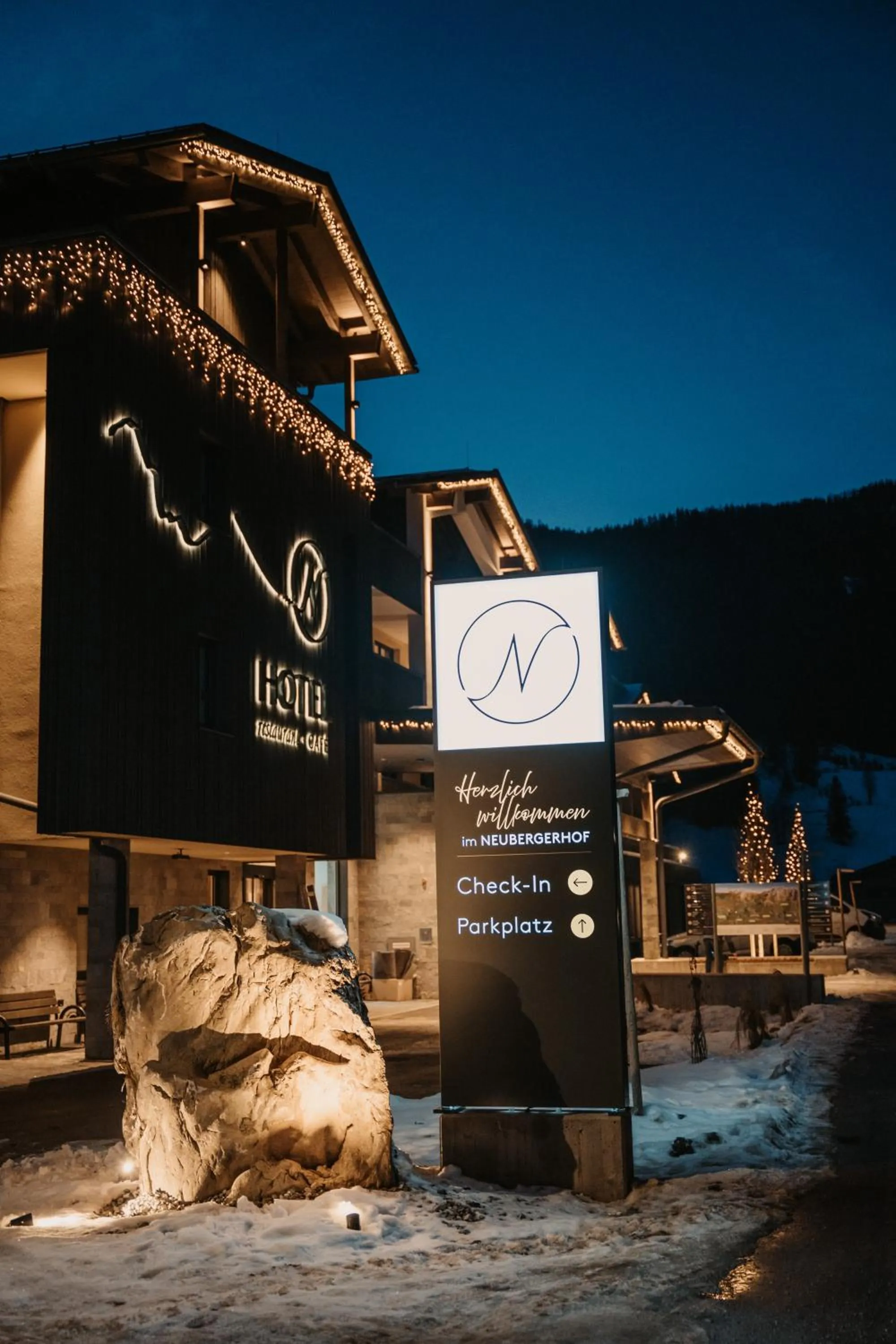 Property building in Hotel Neubergerhof