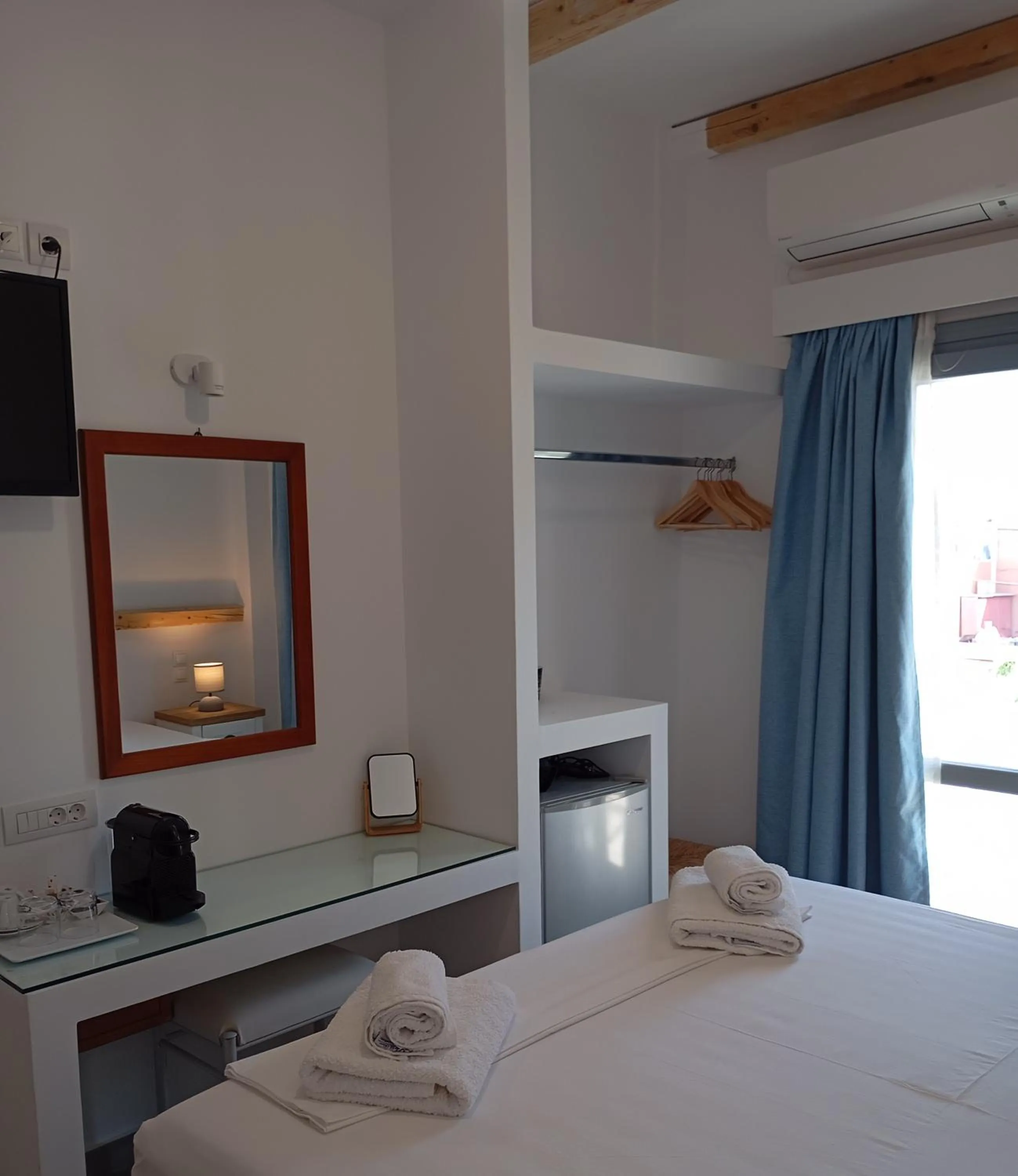 Photo of the whole room, Bed in Ifestia Hotel
