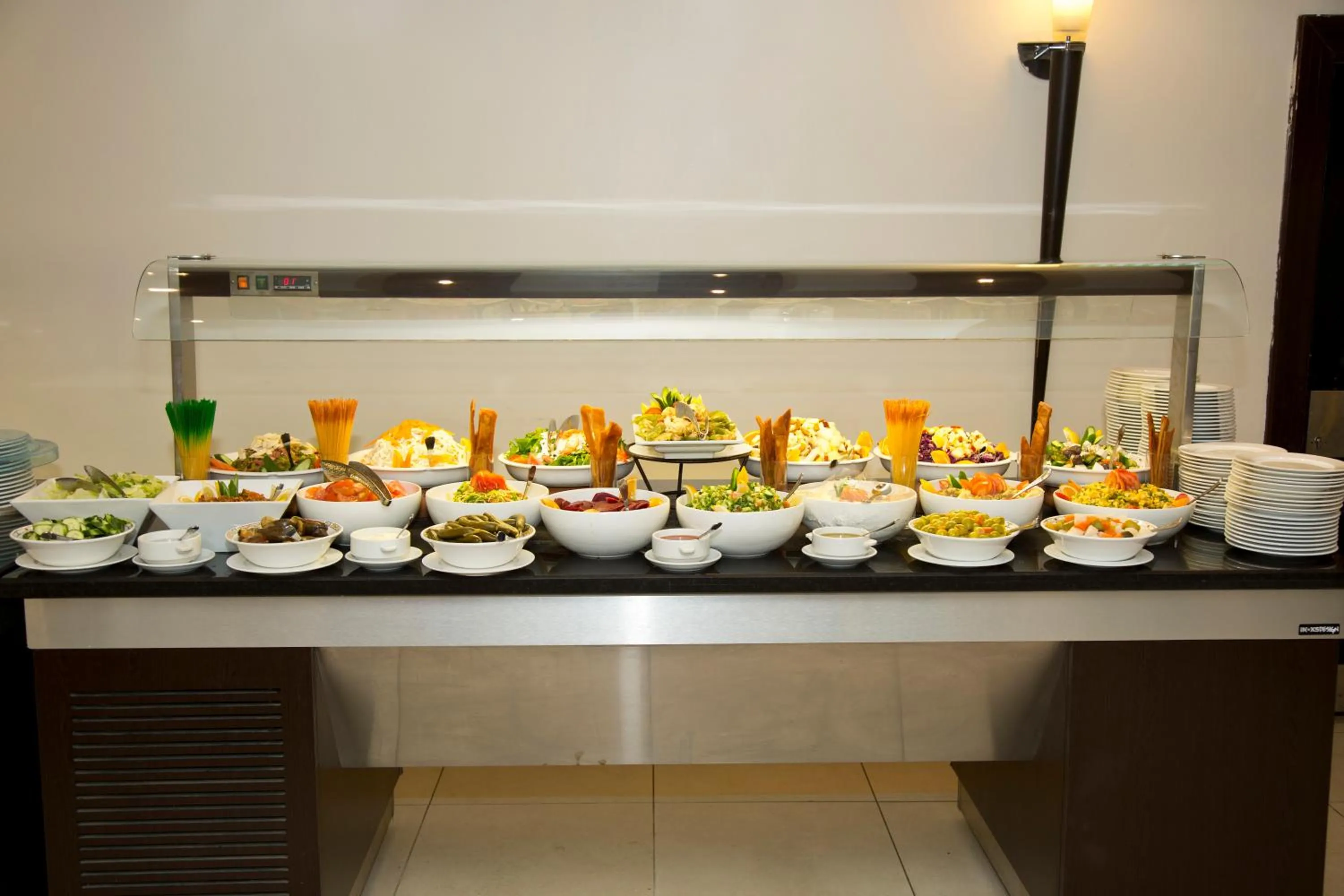 Food and drinks in Petra Guest House Hotel