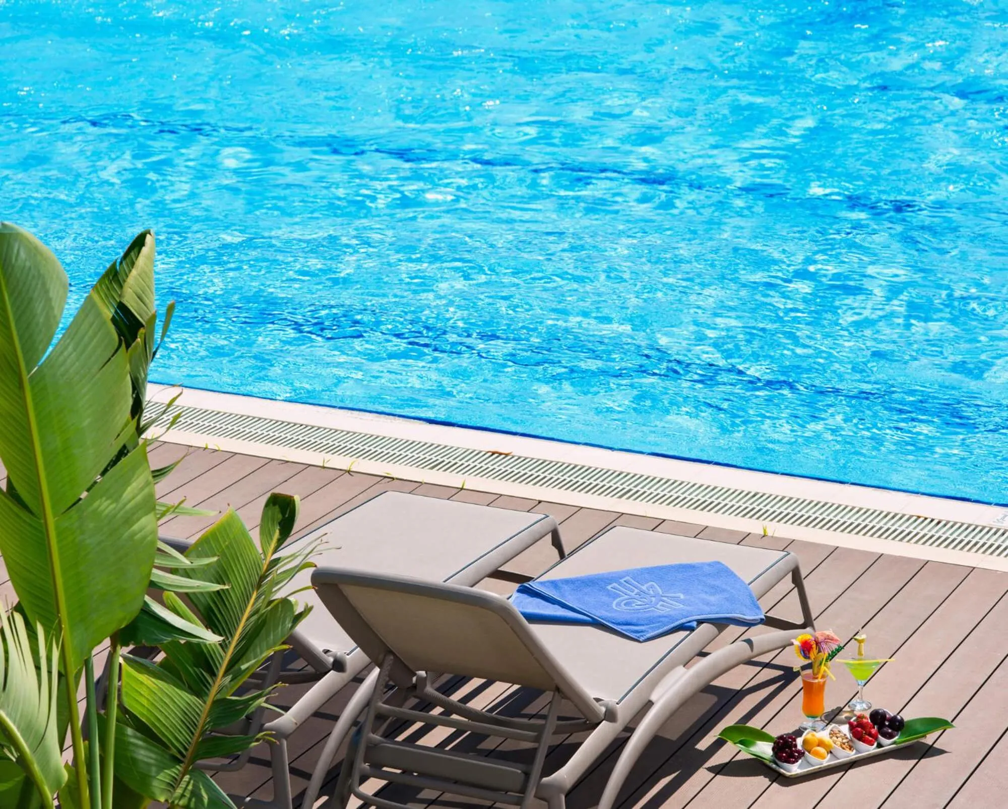 Swimming pool in Hotel Grand Kaptan - Ultra All Inclusive