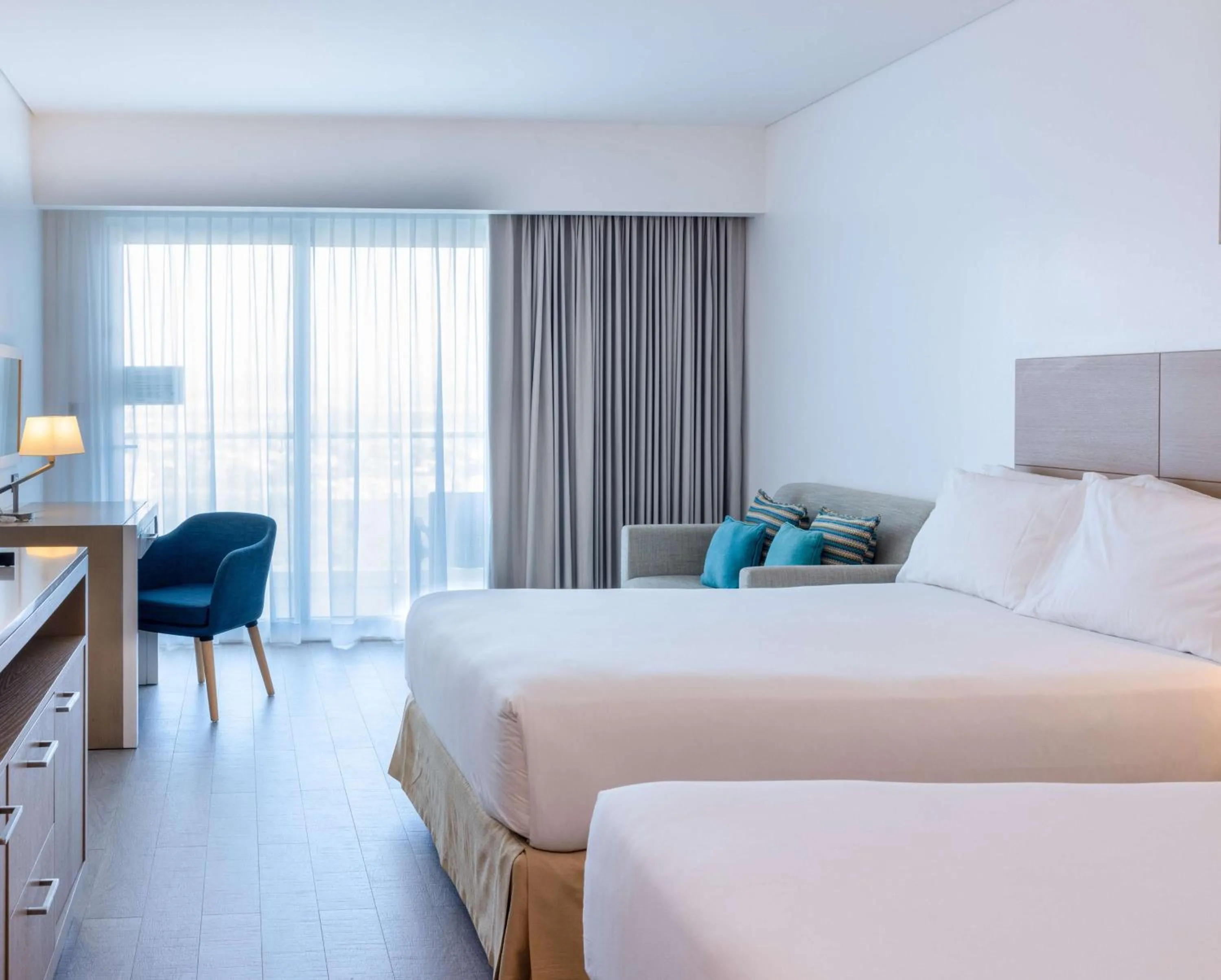 Living room, Bed in DoubleTree by Hilton Mazatlan, SIN