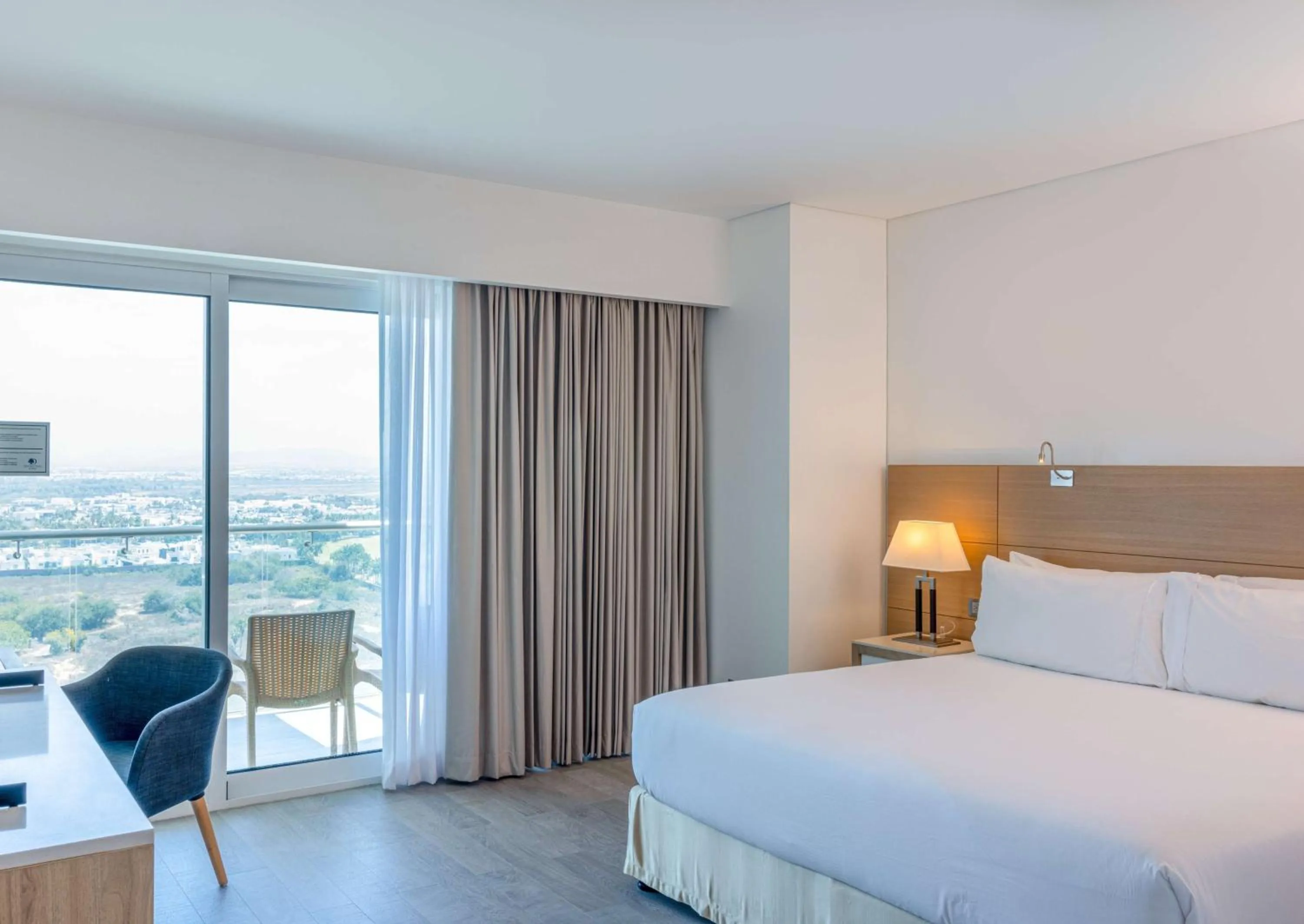 Bed in DoubleTree by Hilton Mazatlan, SIN