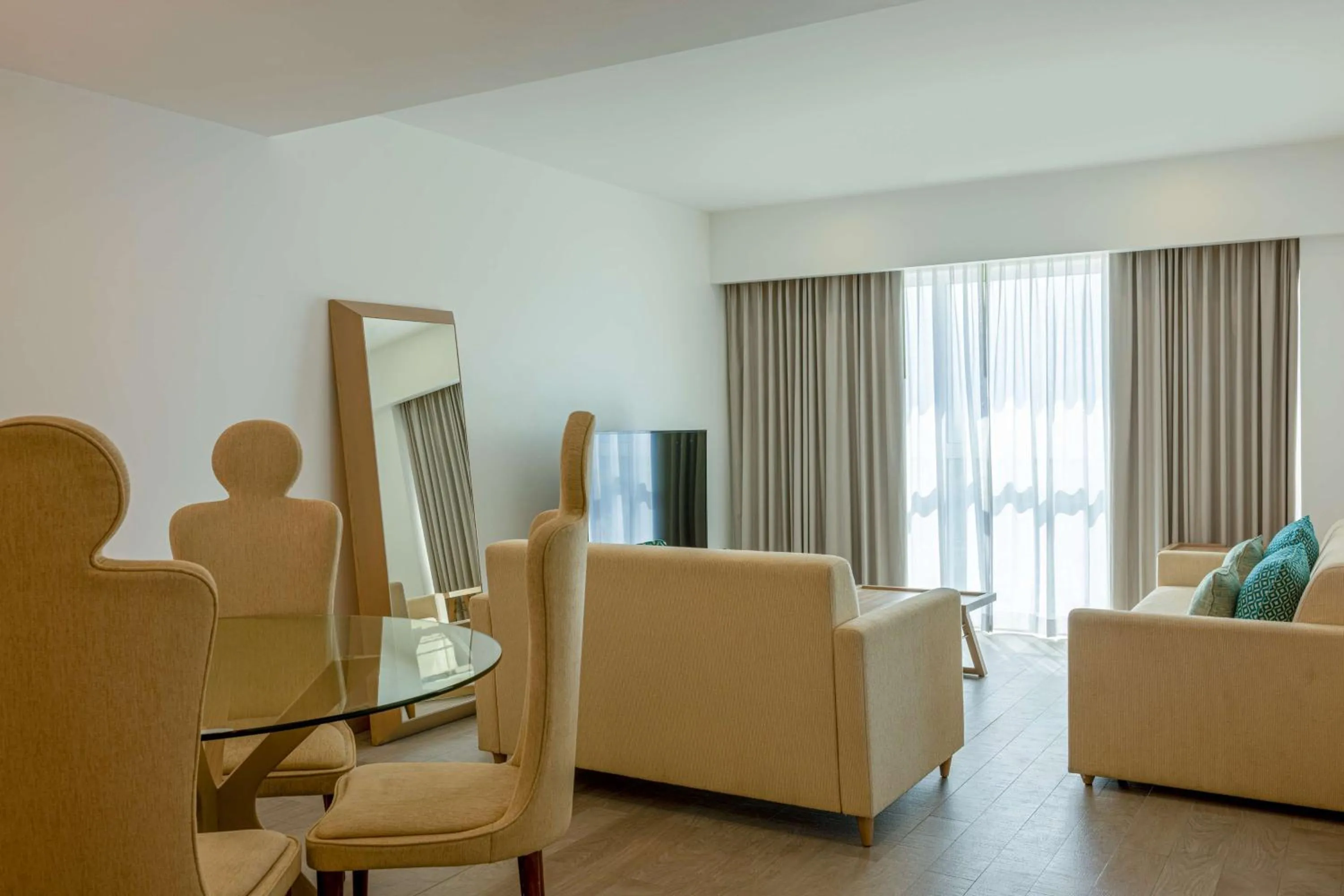Living room in DoubleTree by Hilton Mazatlan, SIN