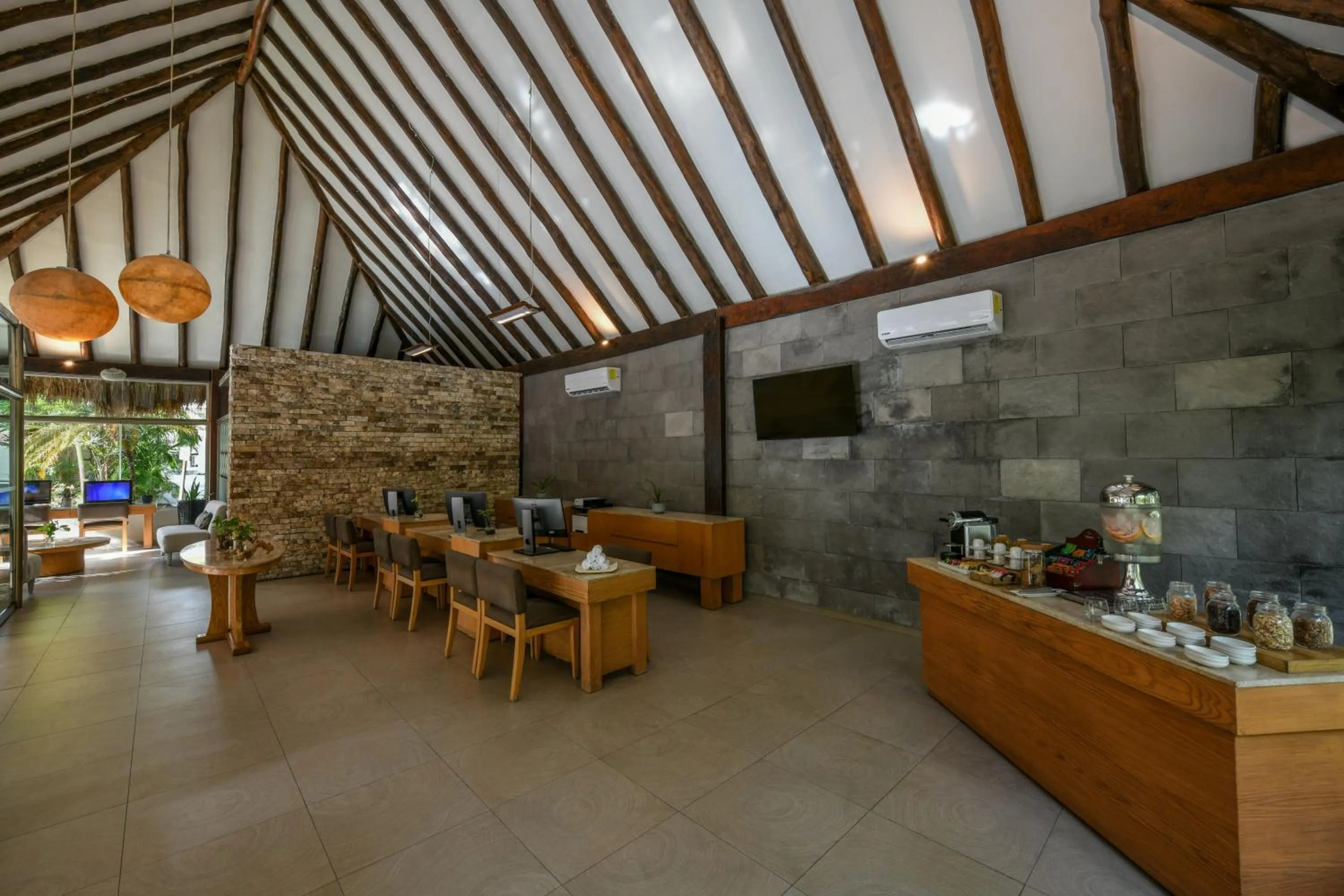 Lobby or reception in El Dorado Casitas Royale Catamarán, Cenote & More Inclusive