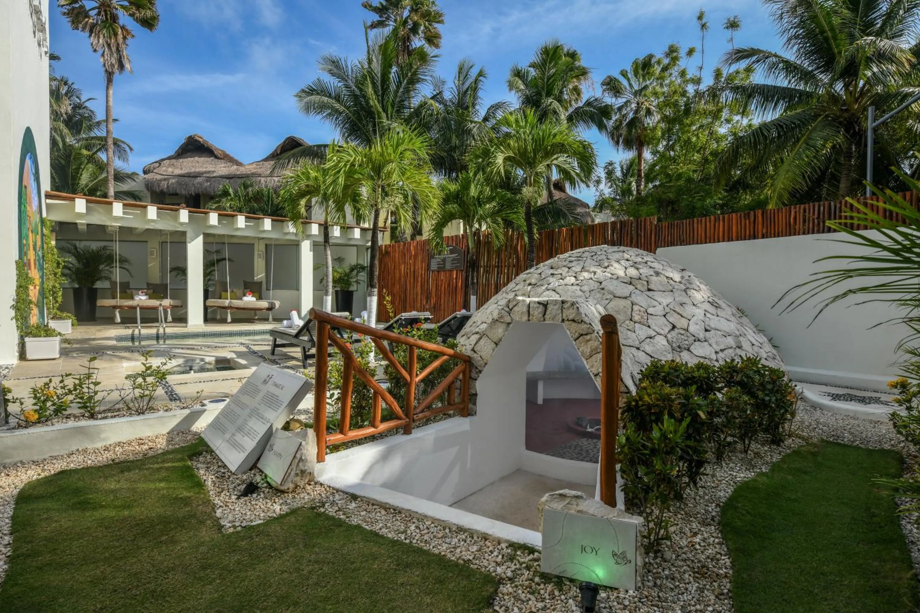 Spa and wellness centre/facilities in El Dorado Casitas Royale Catamarán, Cenote & More Inclusive