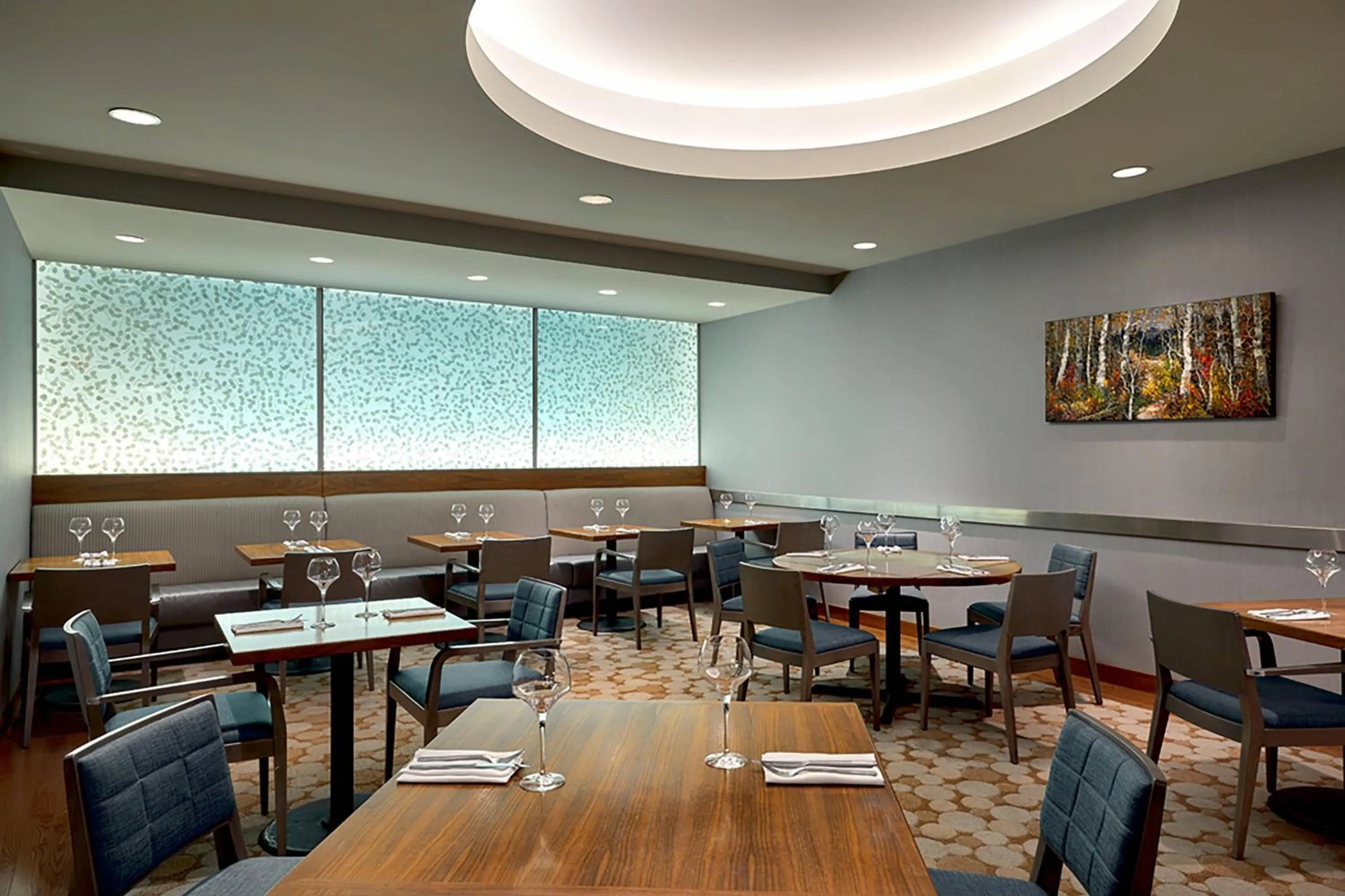 Restaurant/places to eat in The Westin Calgary