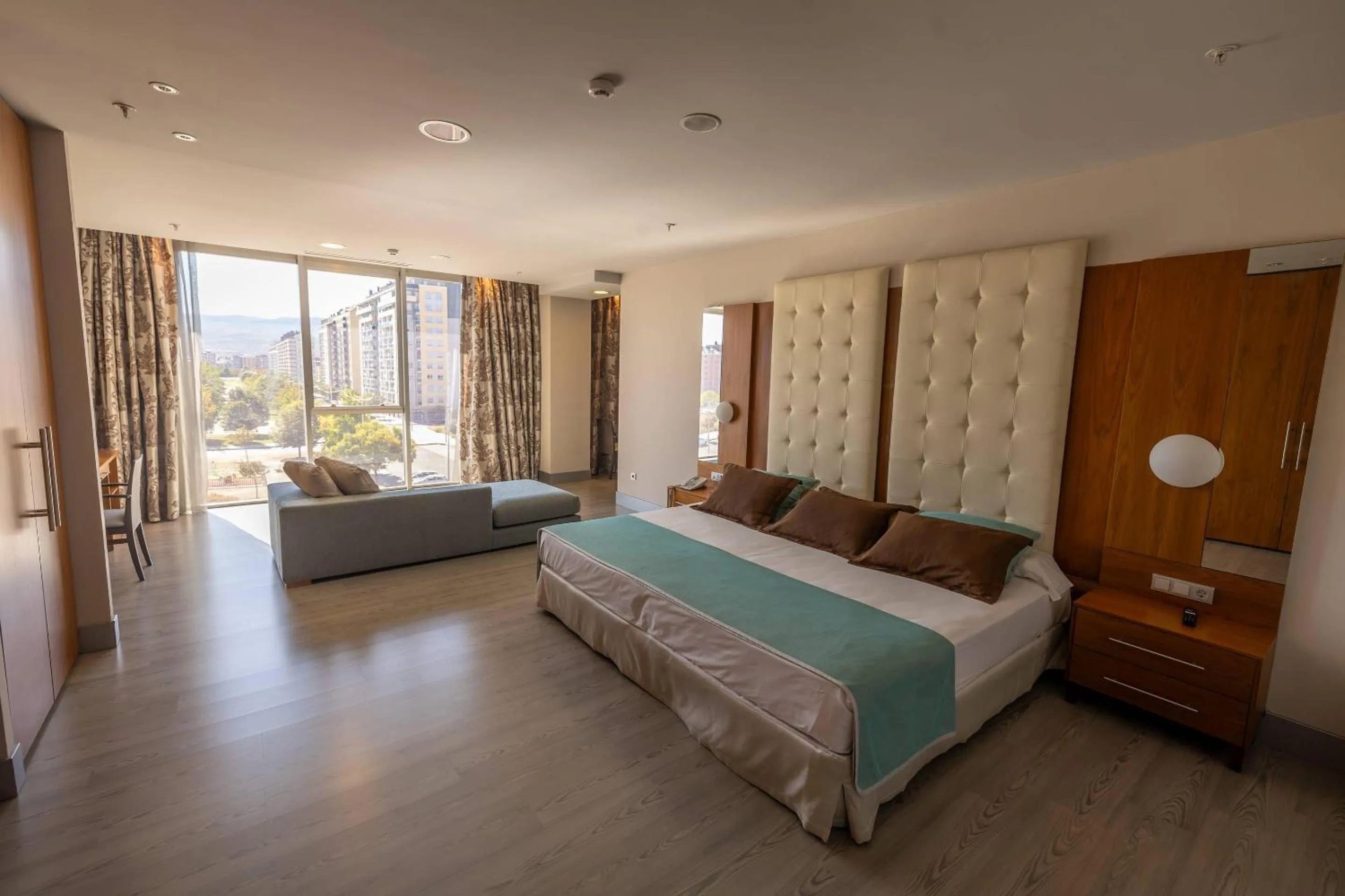 Bedroom, Bed in Hotel Ciudad de Ponferrada, Ascend Hotel Collection