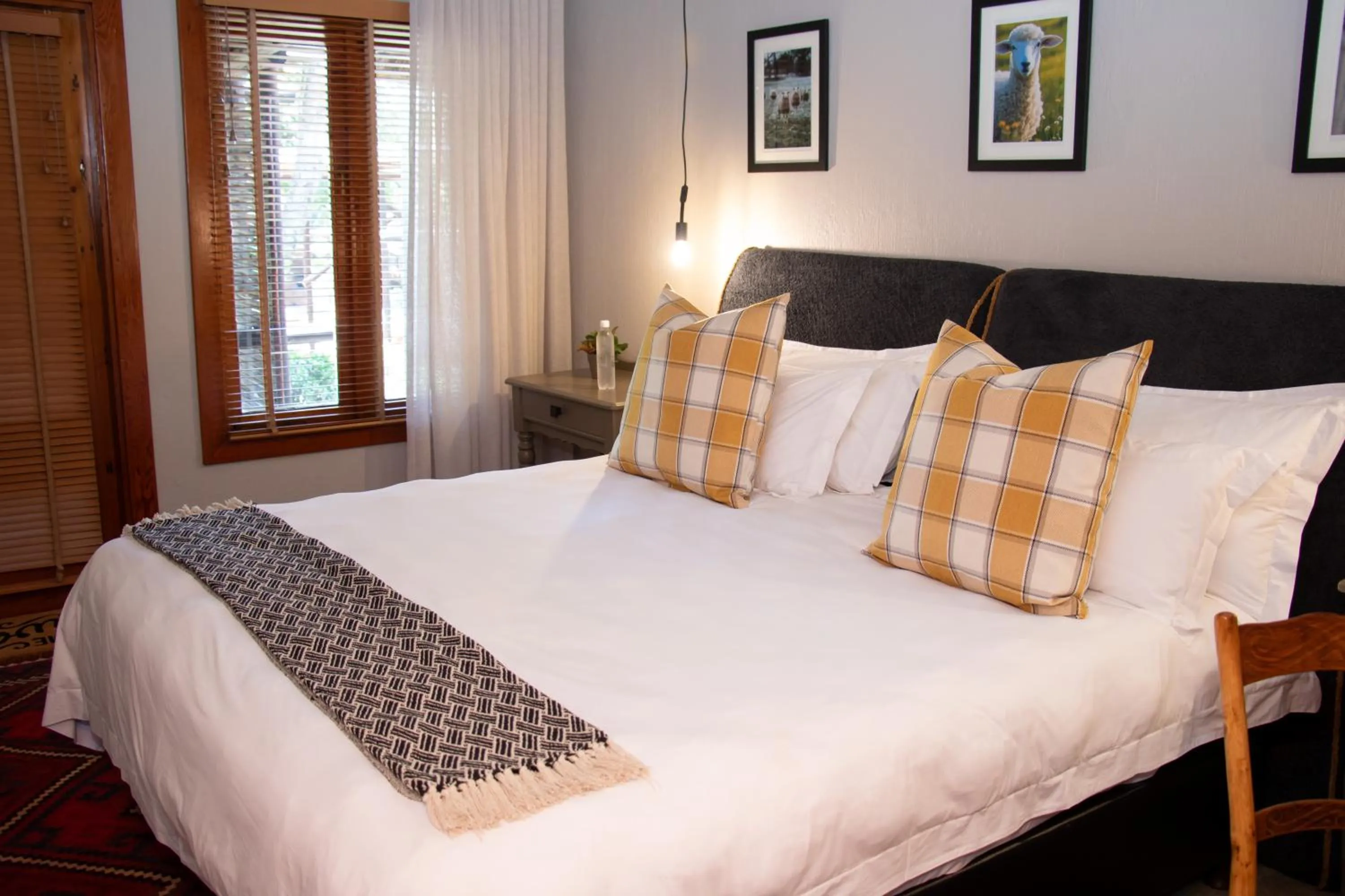 Bed in Sherewood Lodge