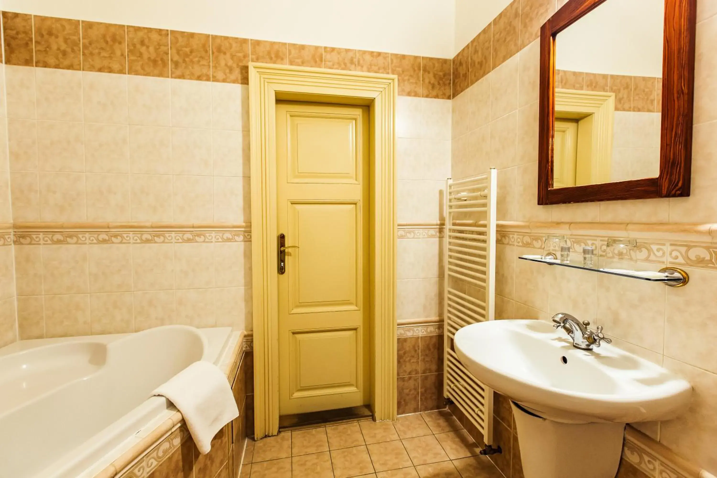 Double or Twin Room in Hotel U Zlateho jelena Double or Twin Room in Hotel U Zlateho jelena