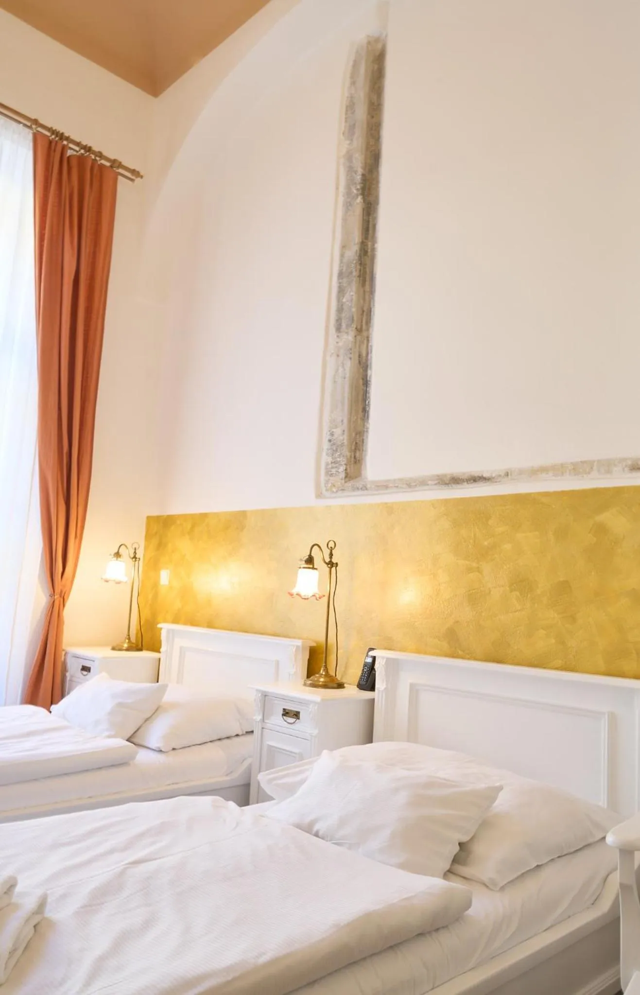 Bed in Hotel U Zlateho jelena